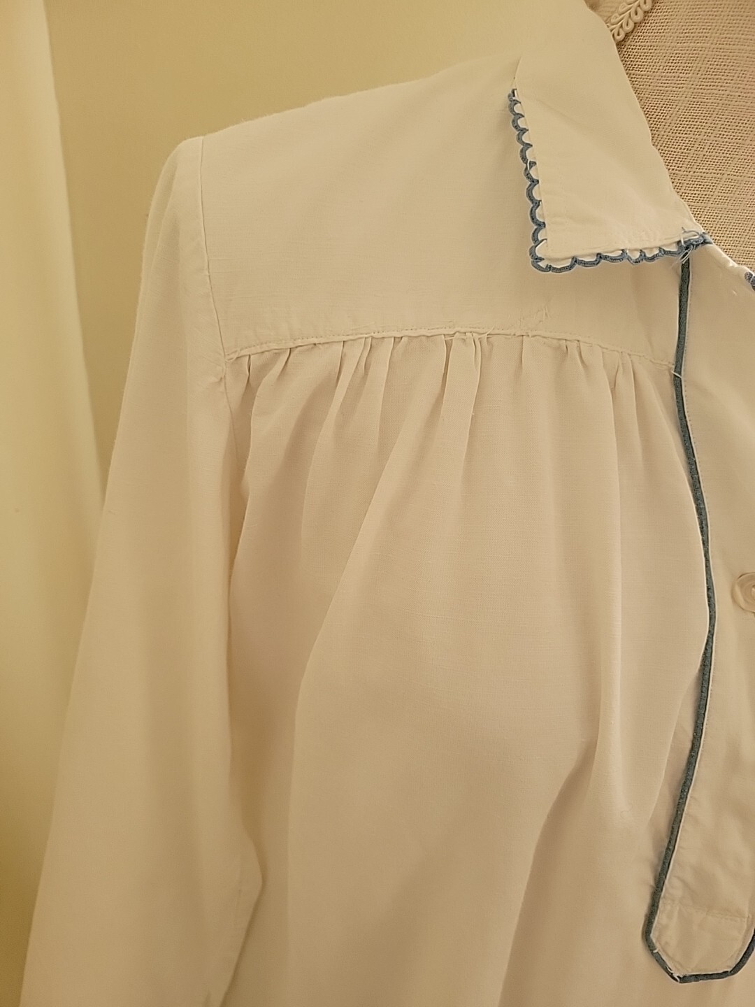 Vintage 40s European Nightgown Large 46