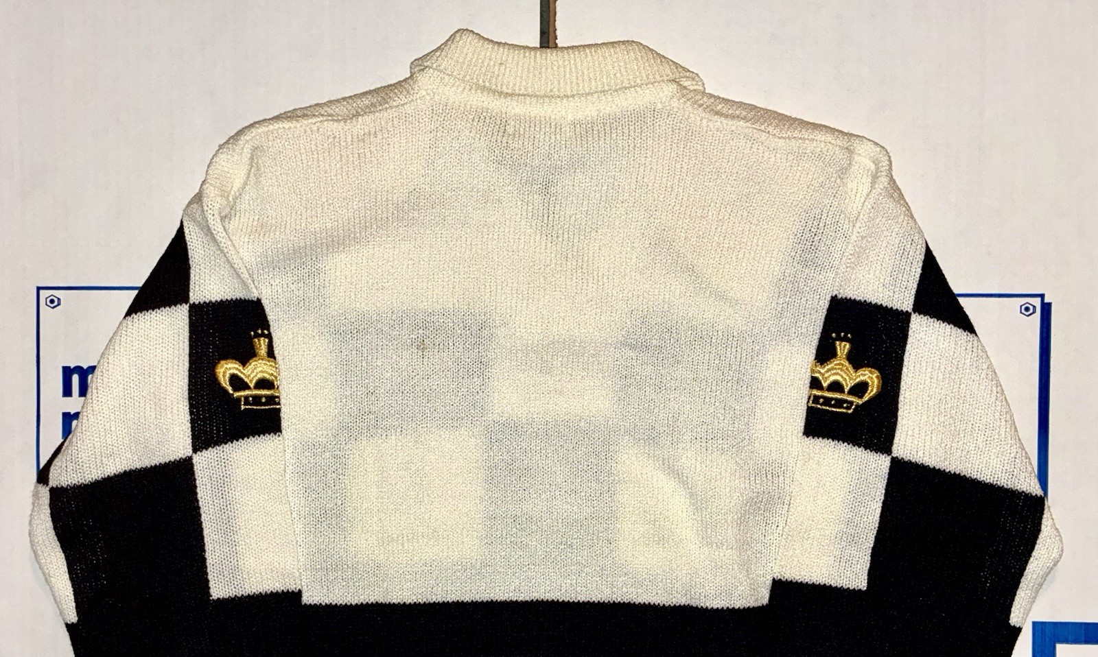 ANN WI VINTAGE 1980S CHESS THEMED BLACK WHITE & GOLD EMBROIDERED WOMENS SWEATER