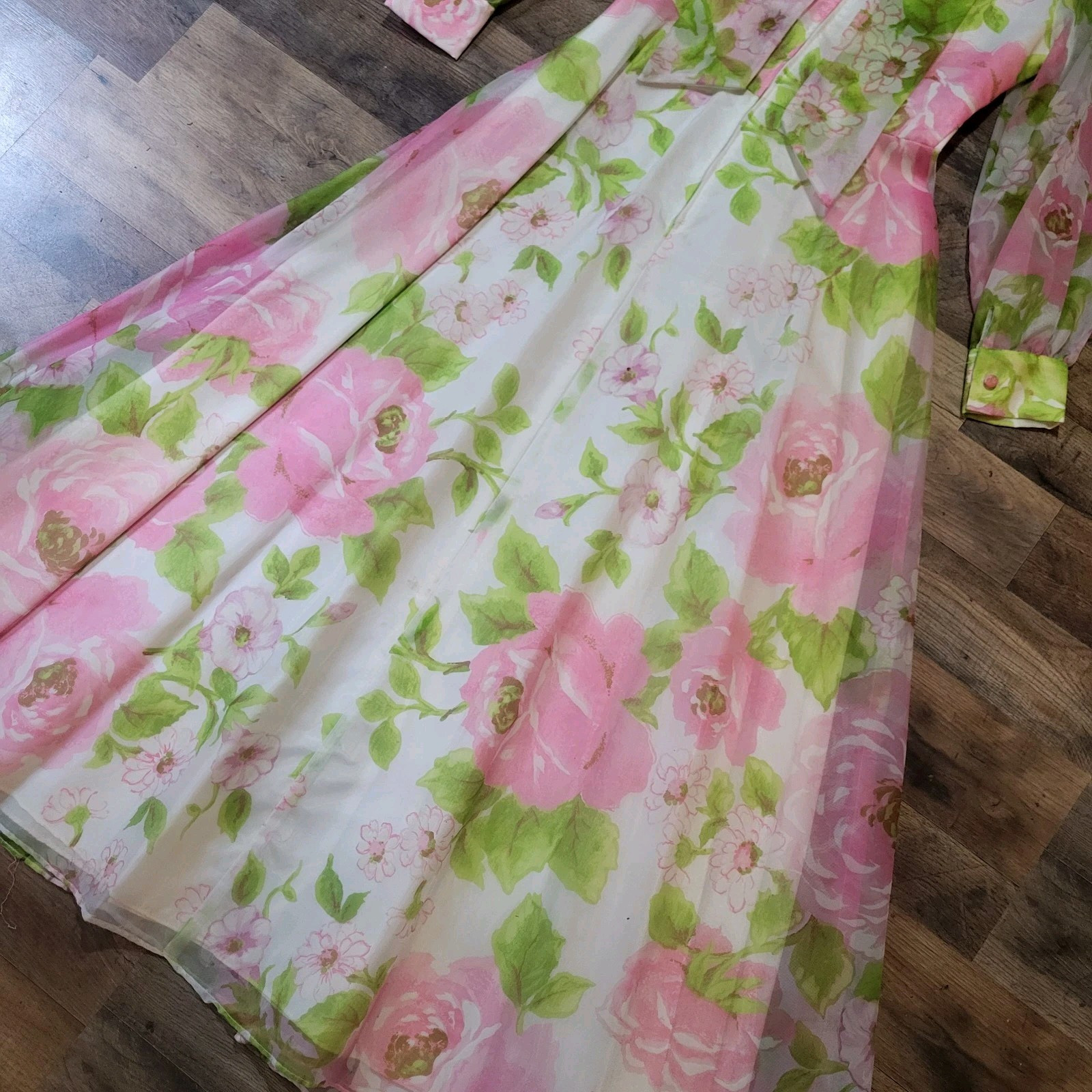 Vintage Avalon Classics Longsleeve Floral Maxi Gown Size 12