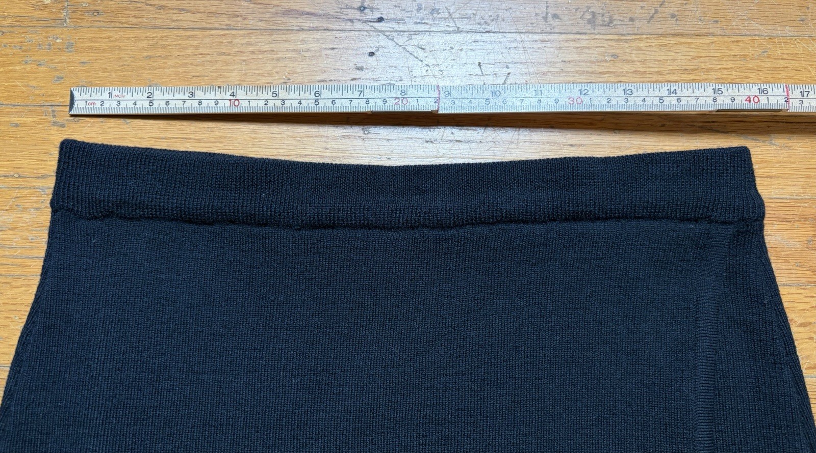 Vintage 80s Banana Republic 100% Merino Wool Maxi Skirt Sz L Black Knit