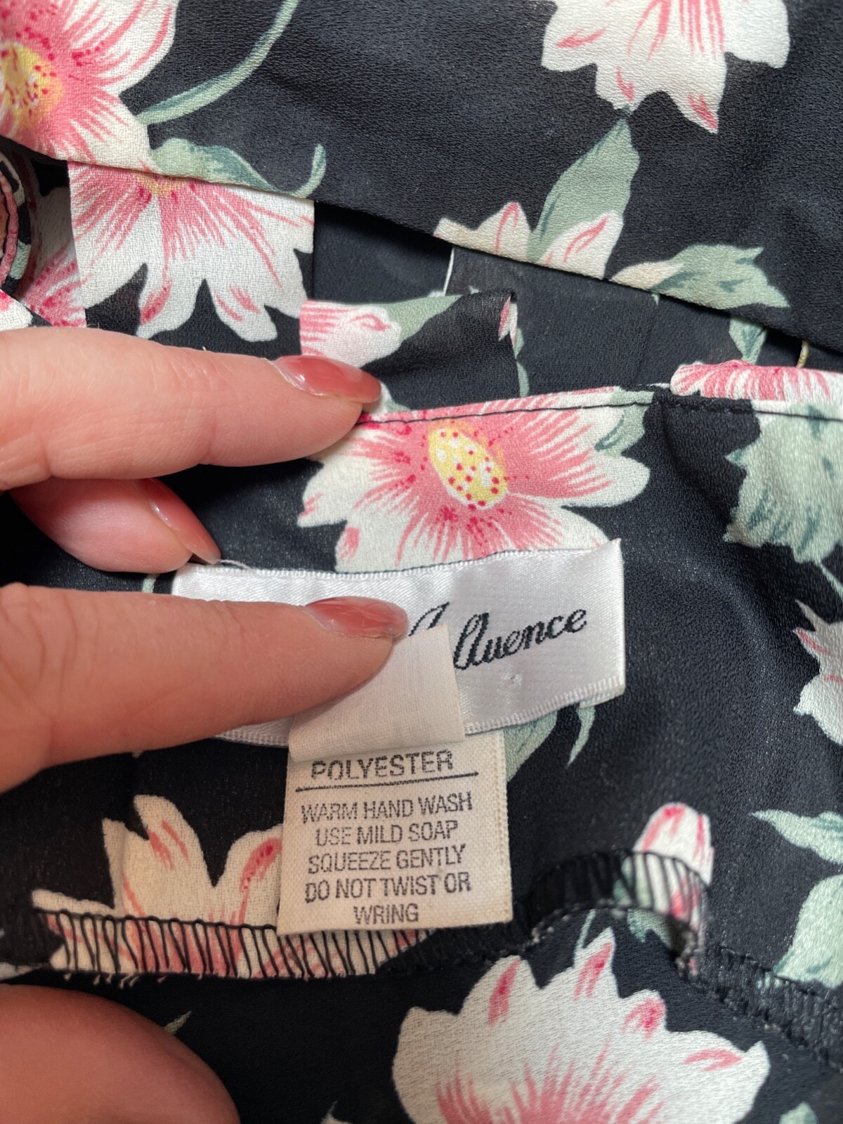 Vintage Positive Influence Floral Dress S14 Button Closure Feature Back