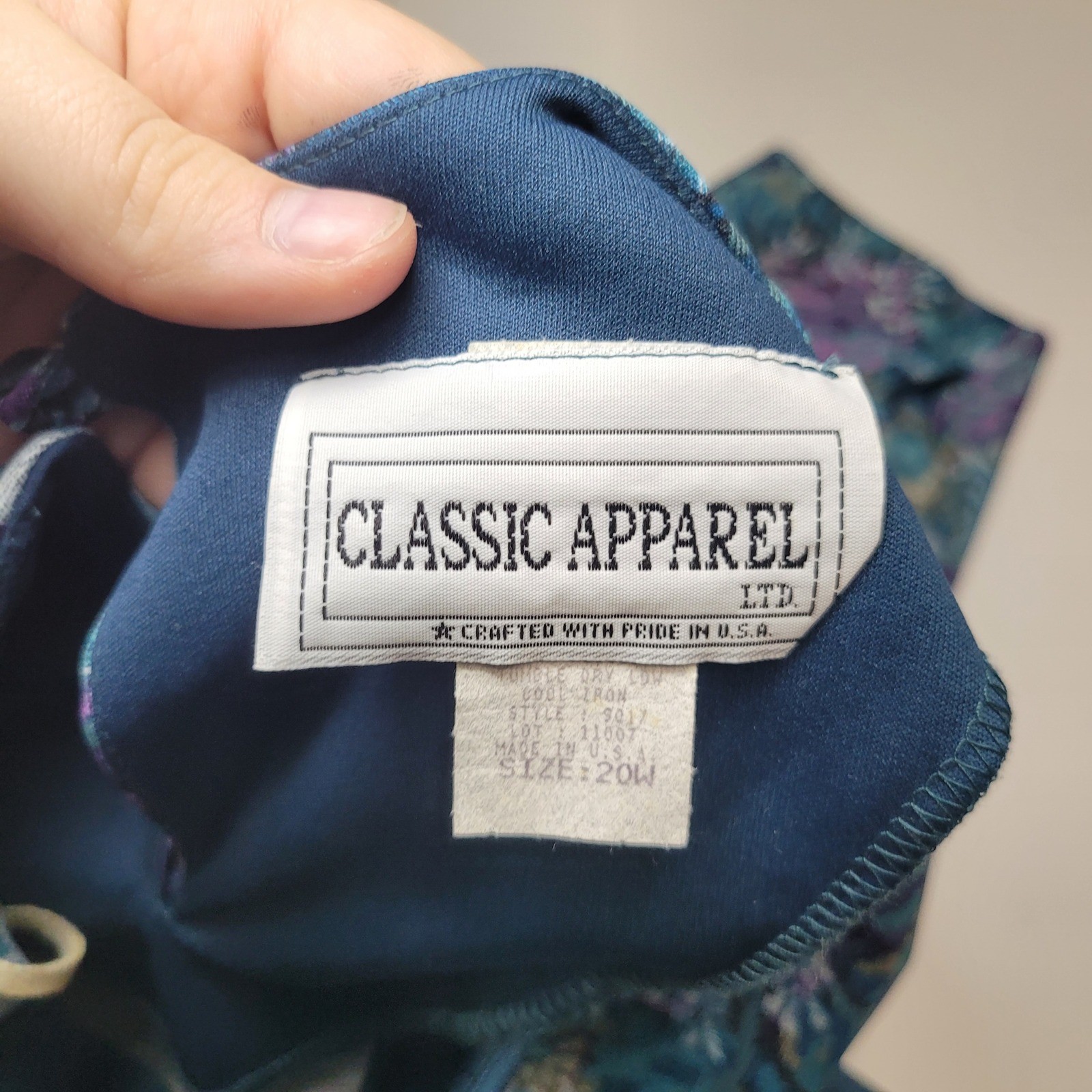 Classic Apparel Ltd Vintage Floral Pleated Midi Dress Blue Purple 20W