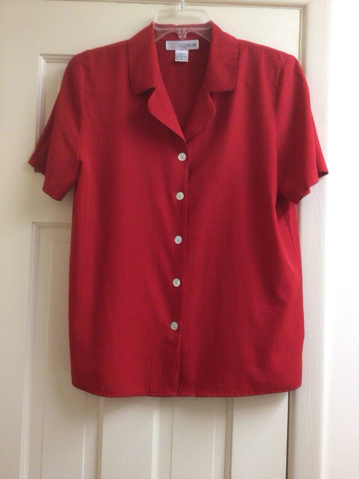 Womens Size M Red Blouse Pearl Buttons Chrysantheme Top Vintage PreOwned