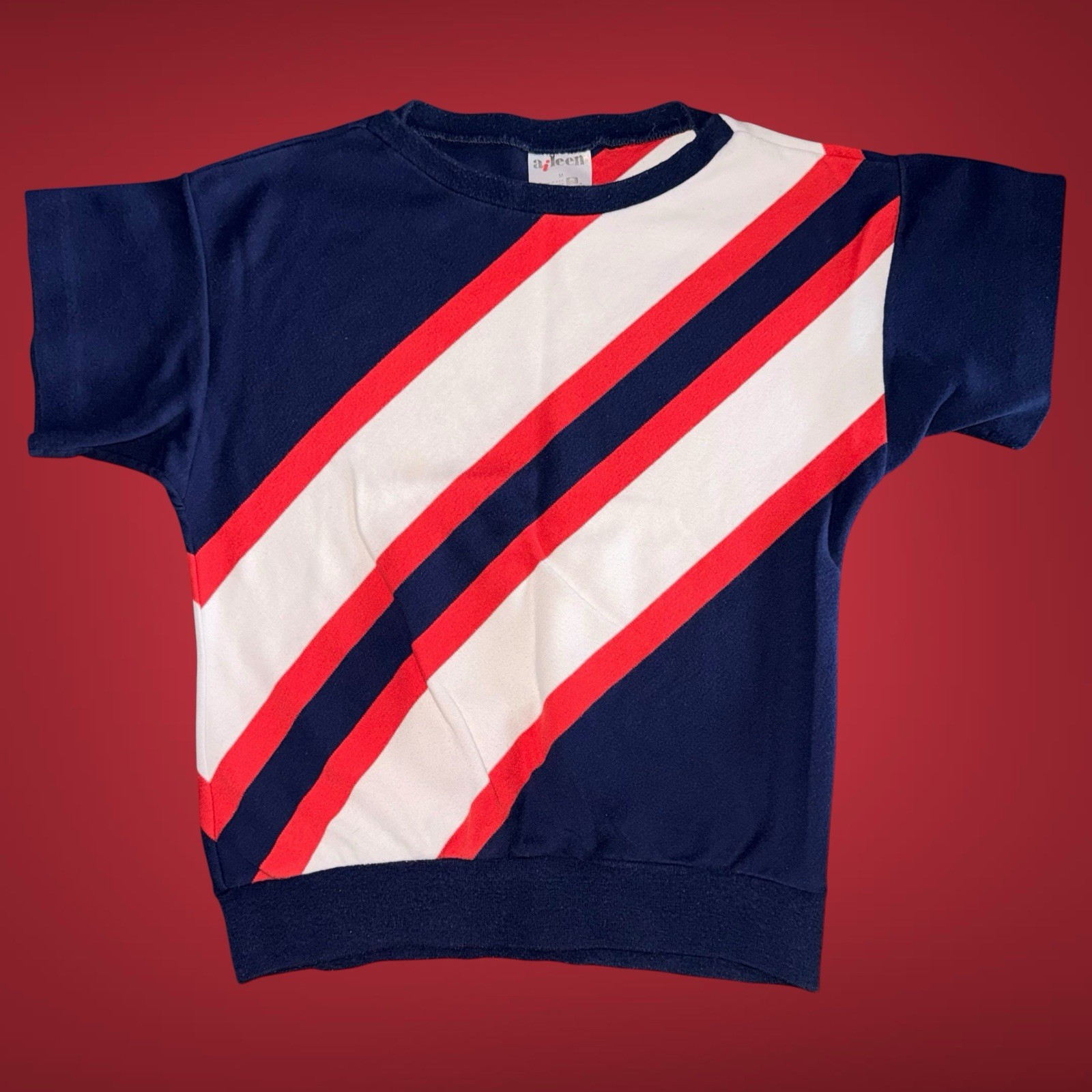Vintage 1980s Aileen Short-Sleeve Colorblock Diagonal Stripe Sweatshirt Top M