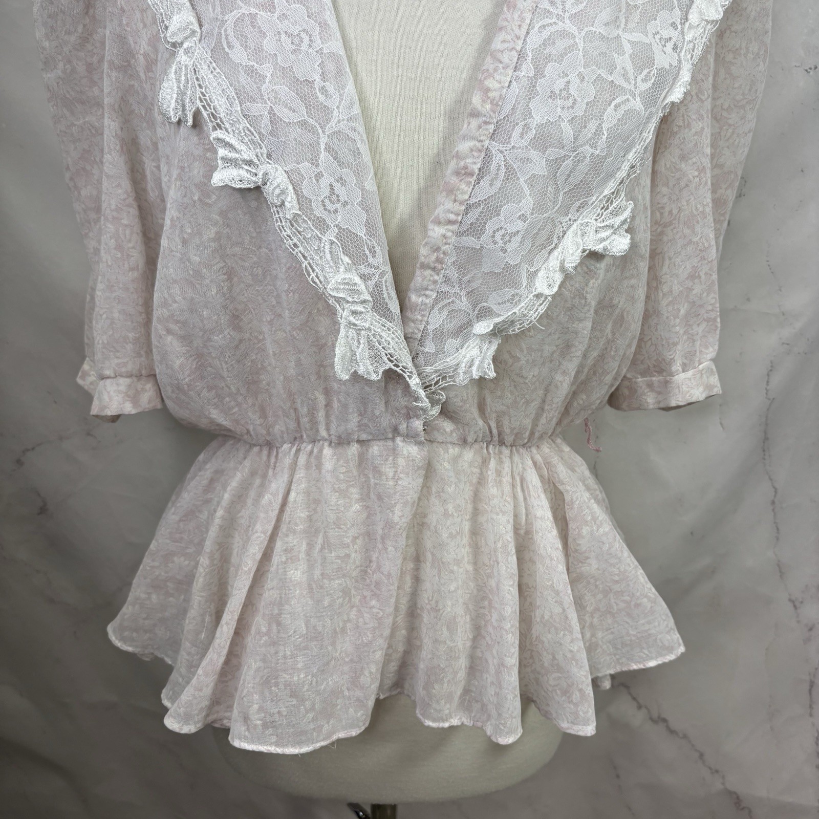 Vtg 70s Blouse Peplum Top Victorian revival Surplice Sailor Collar Cottagecore M