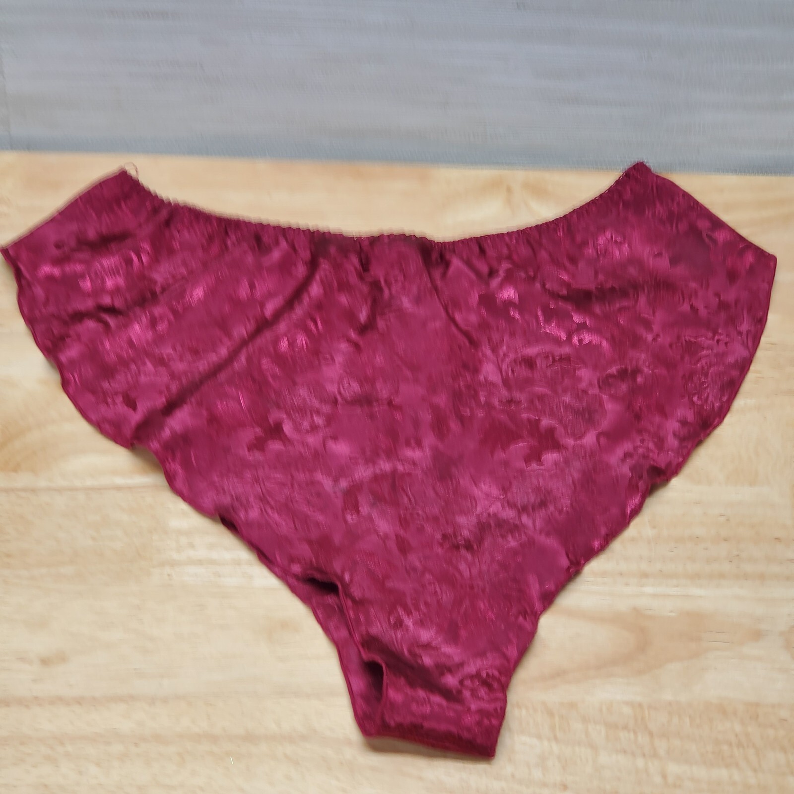 Victoria’s Secret Gold Label Hi Cut Panties Burgandy Red Floral Size S Vintage