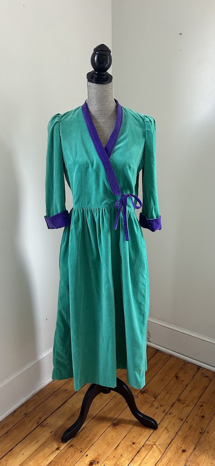 Vintage Jane Schaffhausen Belle France Dress Velvet Size 10 1980s