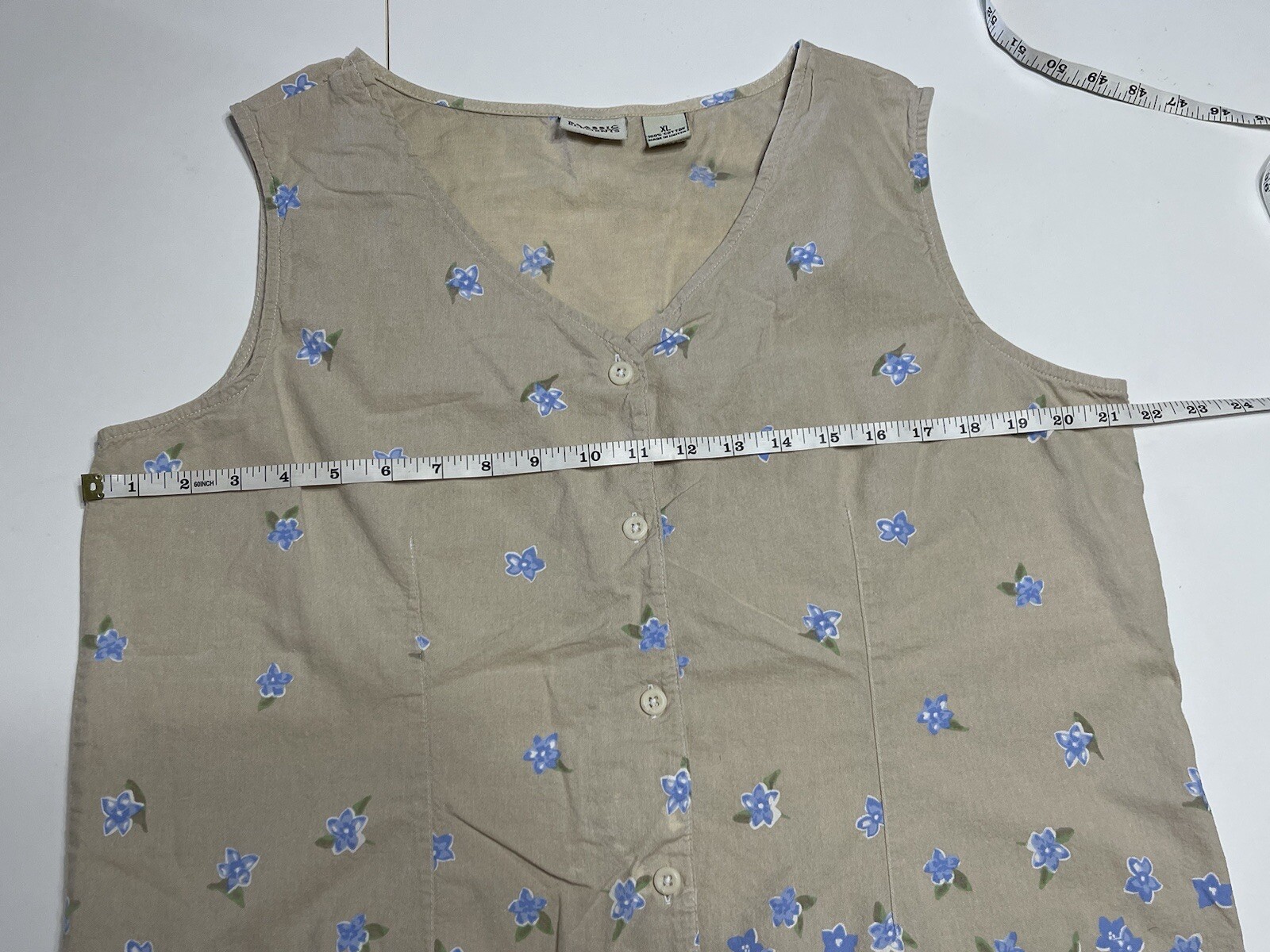 Vintage 90s Classic Elements Beige & Blue Floral Button Up Shirt Tank