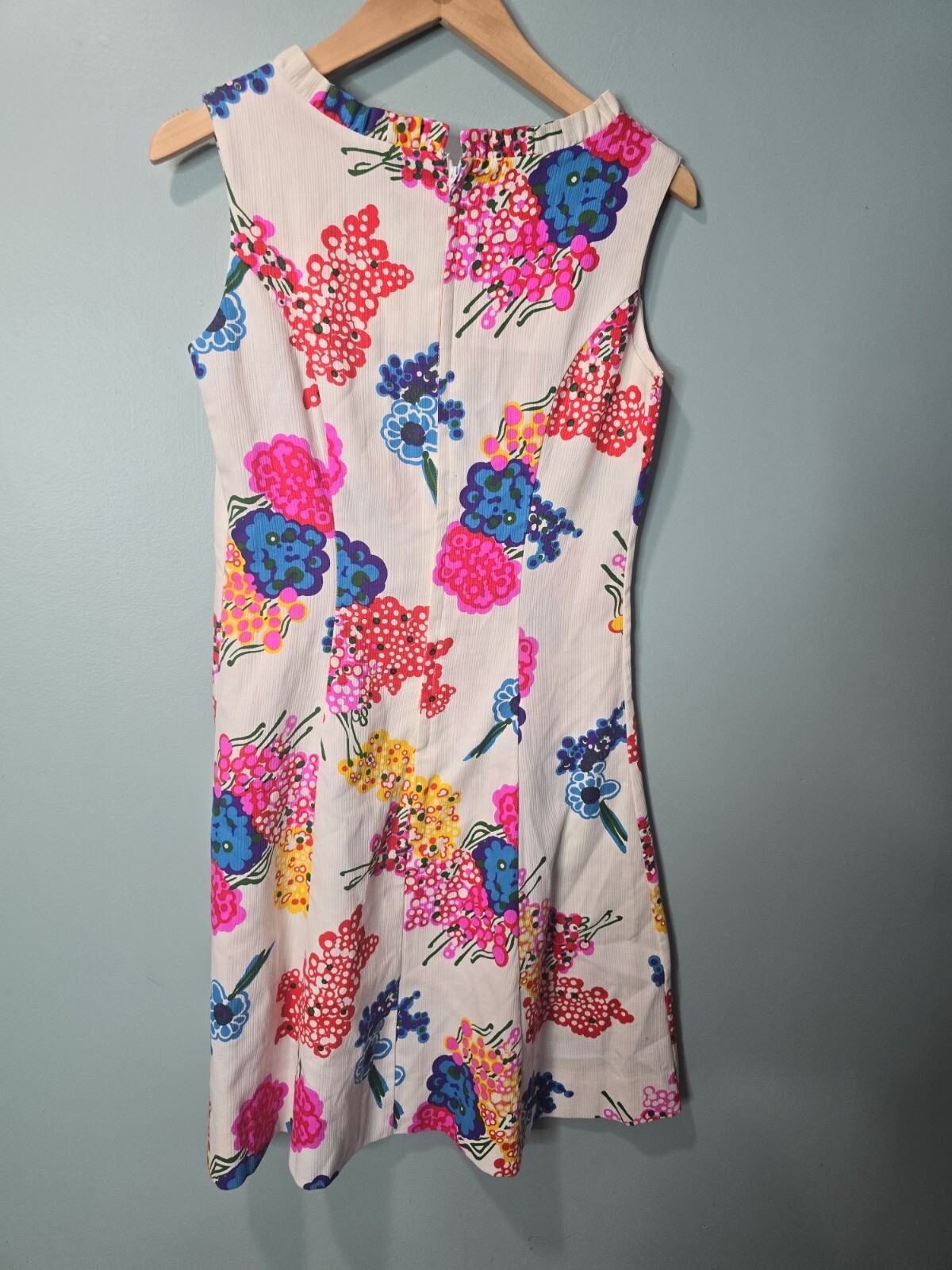 Kahala Hawaii Vintage 60’s Tropical Floral Hawaiian Dress Size 6