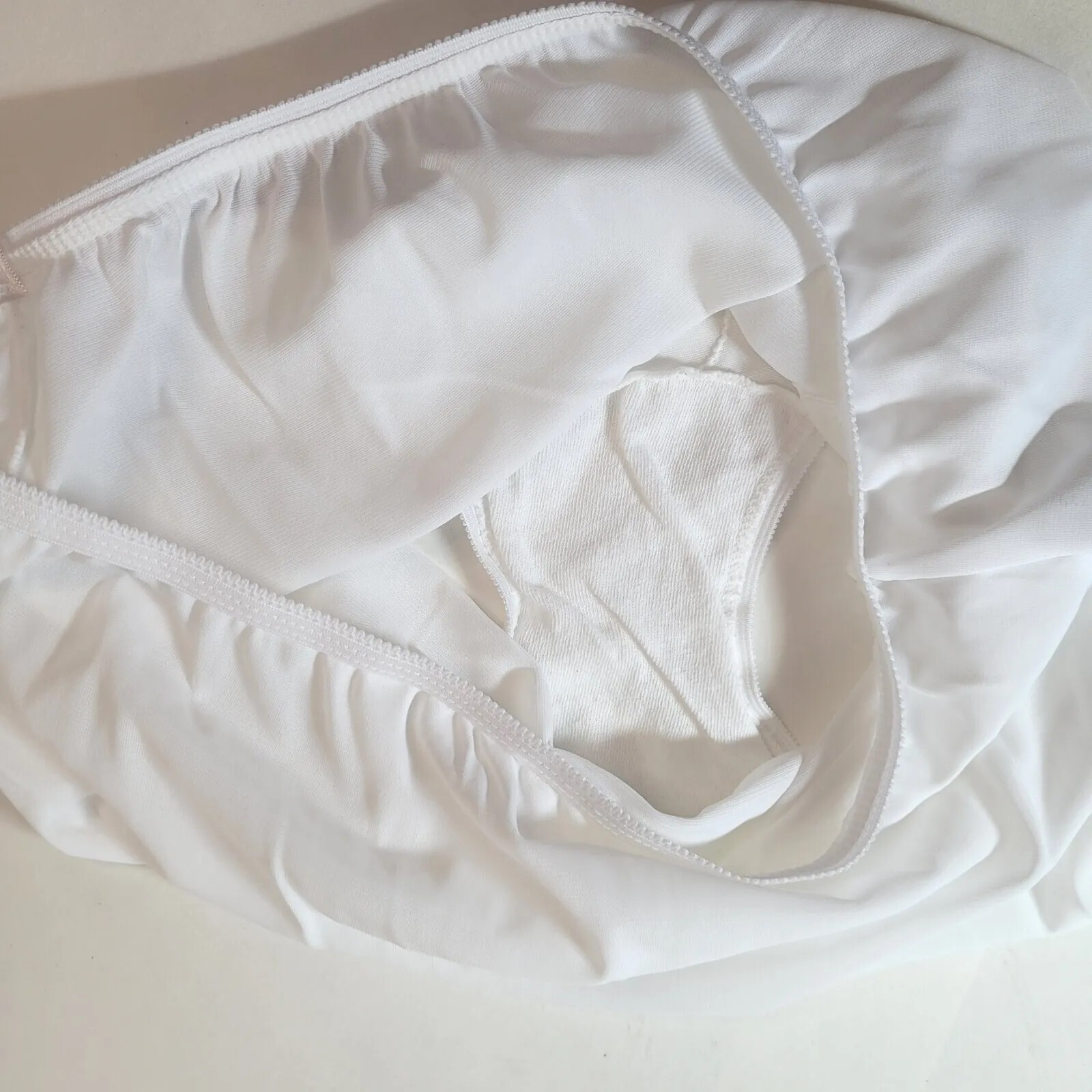 Vintage Dixie Belle White Nylon Granny Panties Size 8 Semi Sheer Pillow Tab