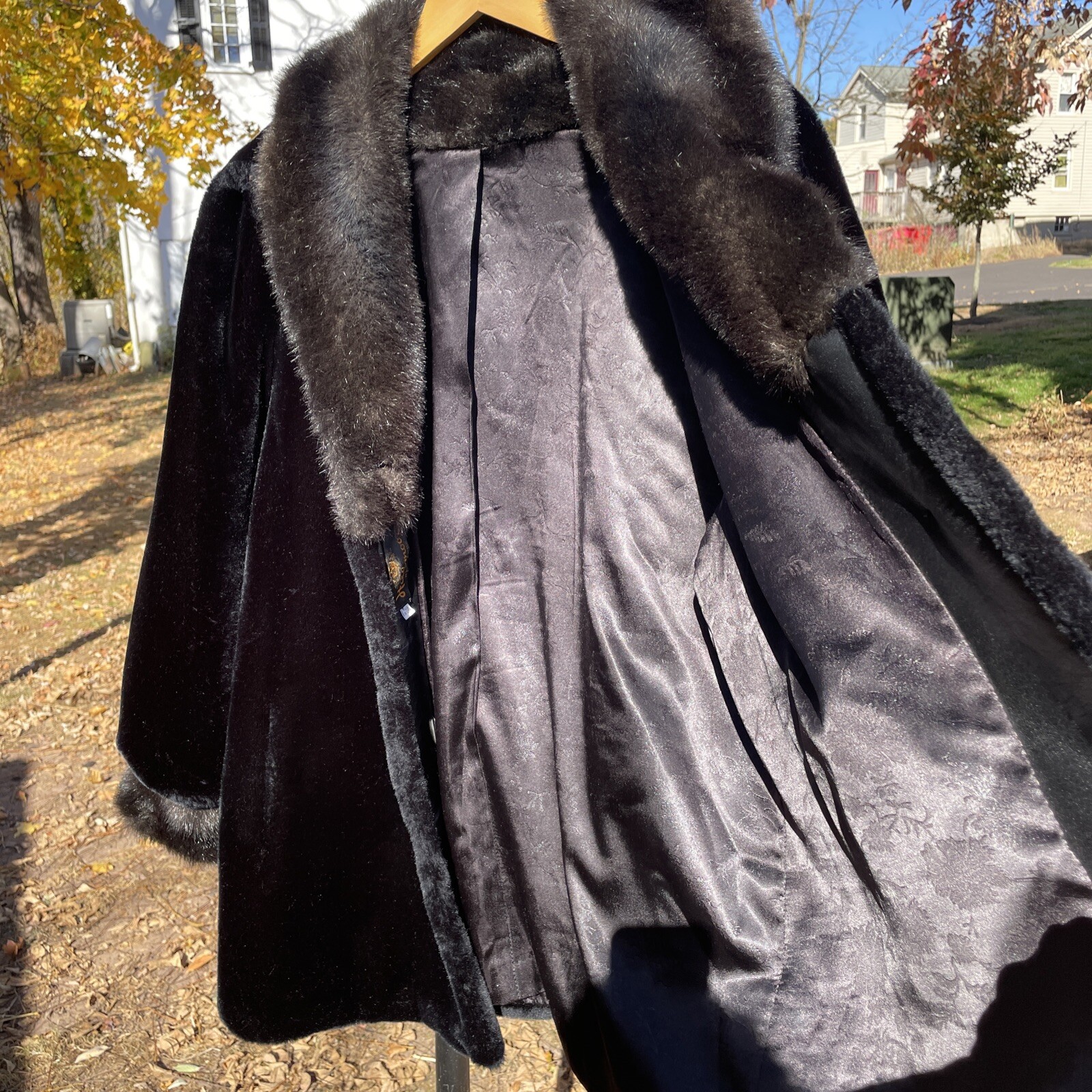 Hillmore NY Fur Coat Faux Black Vintage Granny Core Large Luxe EUC