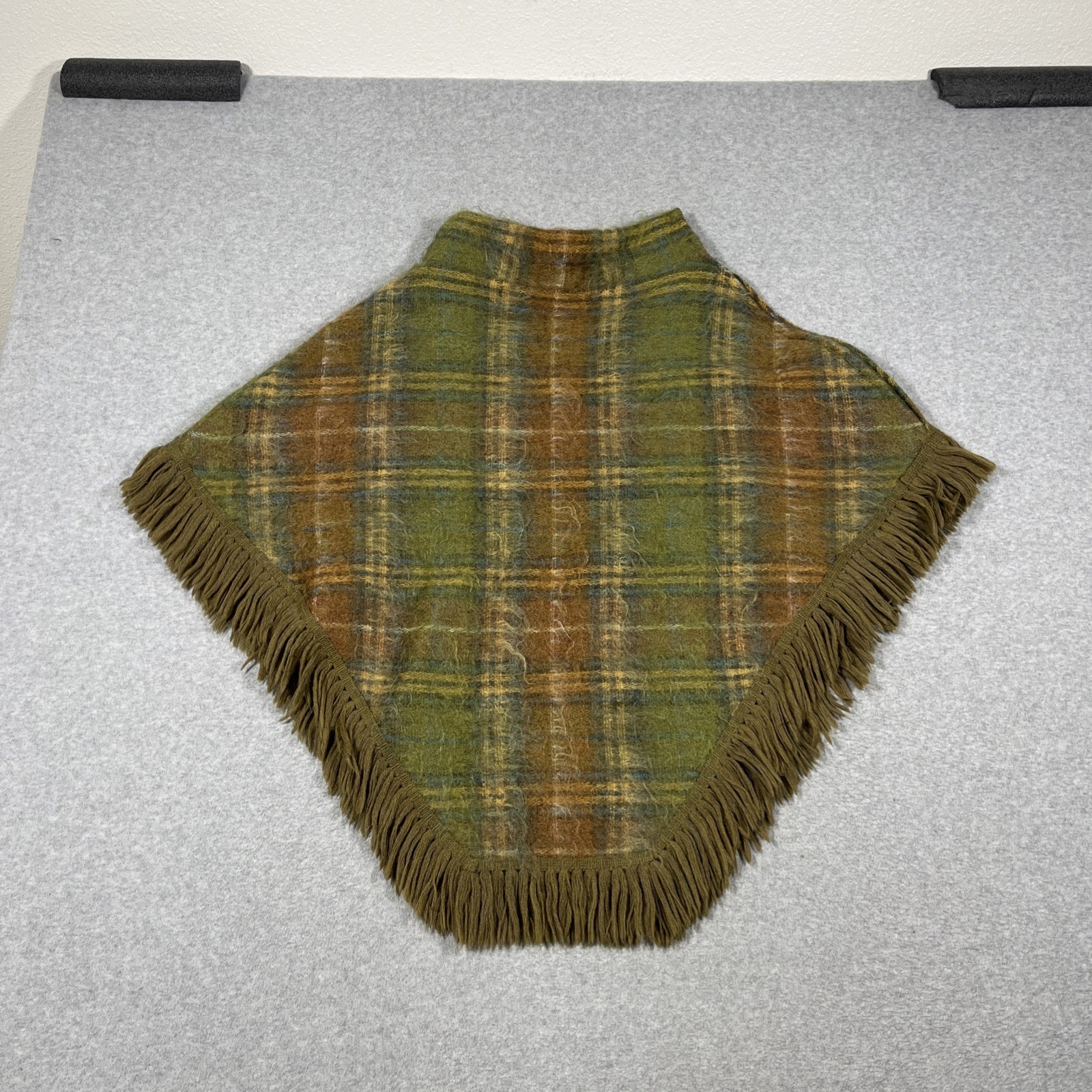 VINTAGE 60s 70s Andrew Stewart Cape Poncho Wool & Mohair Woven Scotland Plaid **
