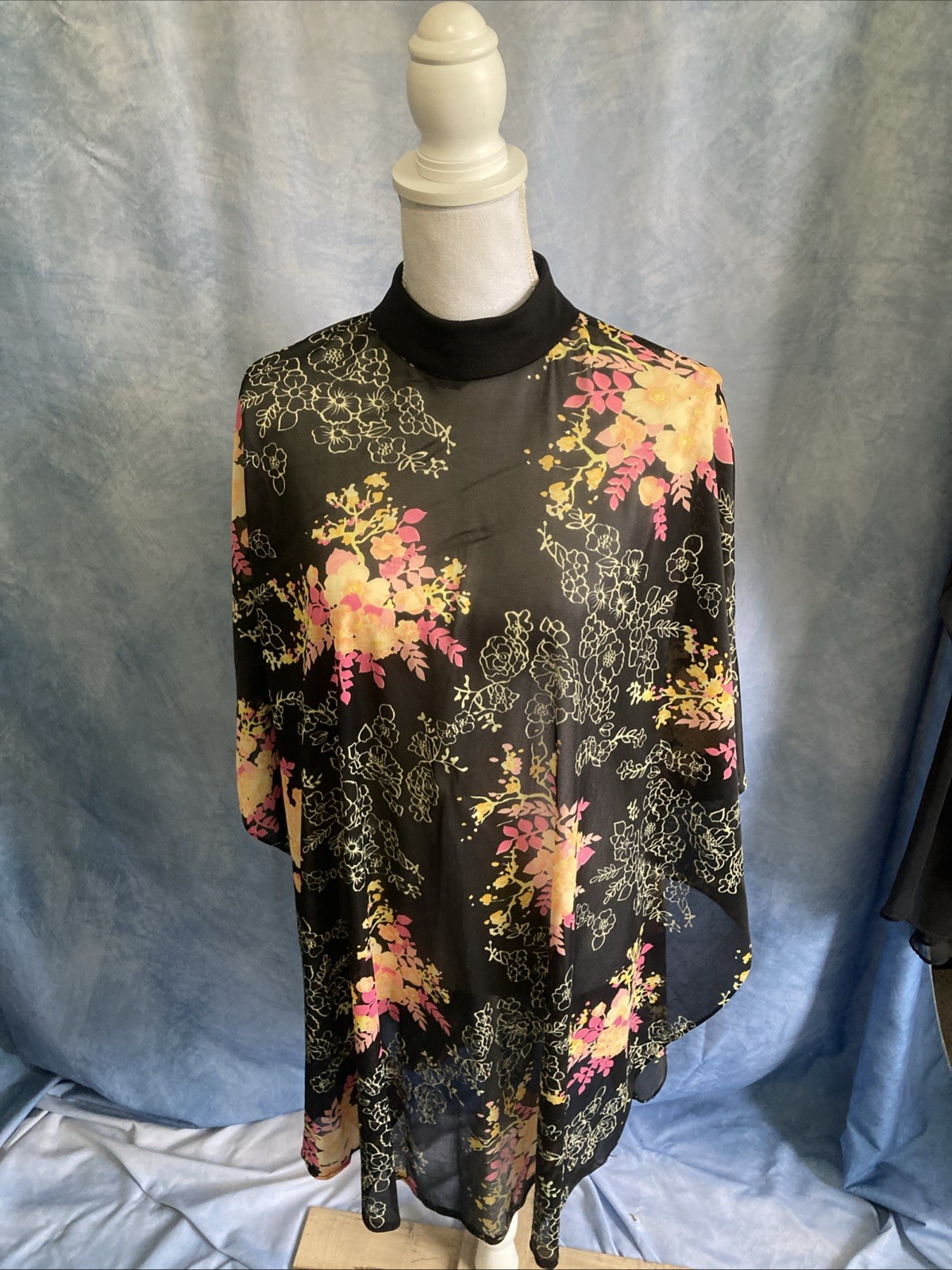 Vtg 70s Floral Chiffon Poncho Sheer Mock Neck Boho Festival Cape Top XS S EUC