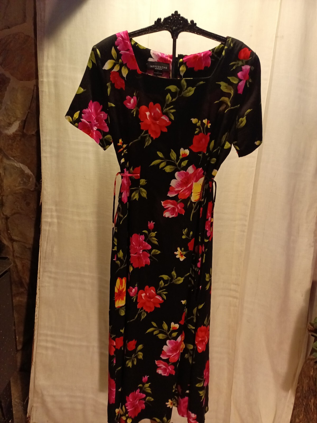 Vintage Impressions Dress Vivid Floral On Black Background Chest 40 Length 51…