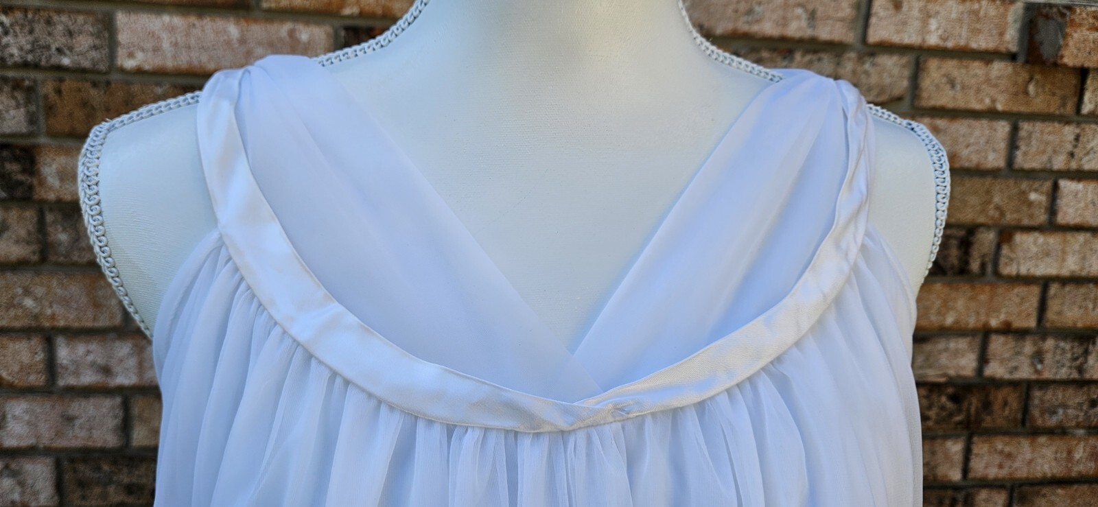 Vtg Jenelle of California Double Nylon Peignoir Nightgown Set Trimmed with Satin