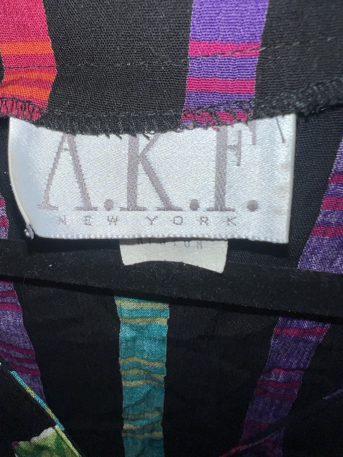 A.K.F New York Beautiful Vintage 80s/90s Color Block Top