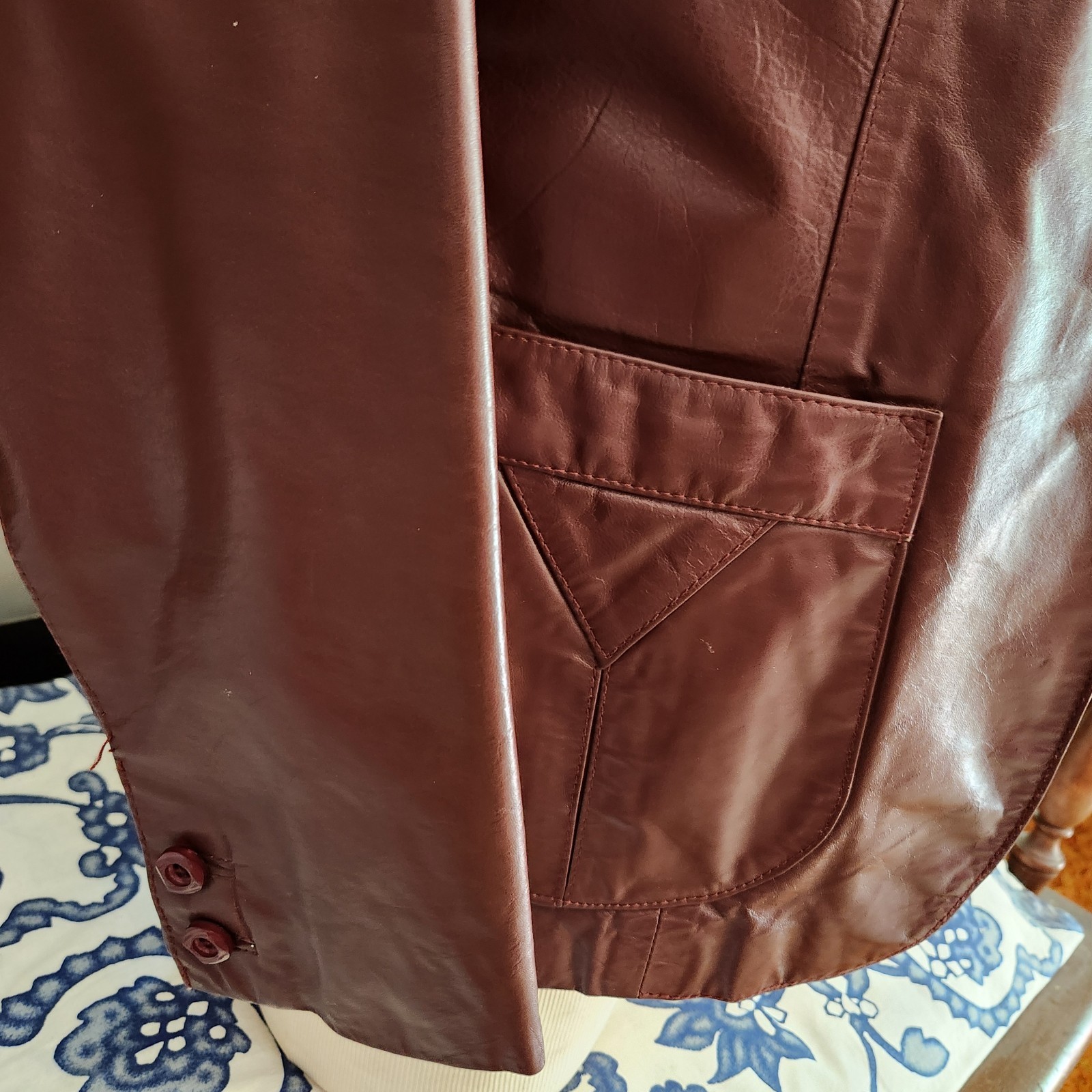 Vintage Etienne Aigner Burgundy Oxblood Genuine Leather Jacket Blazer Size 16