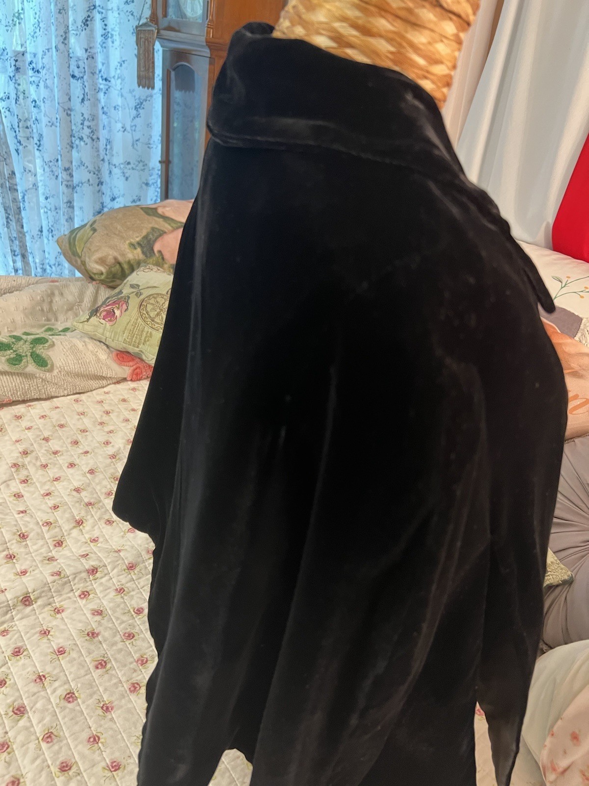 Vintage Black Silk Velvet Opera Cape Goth Witchey