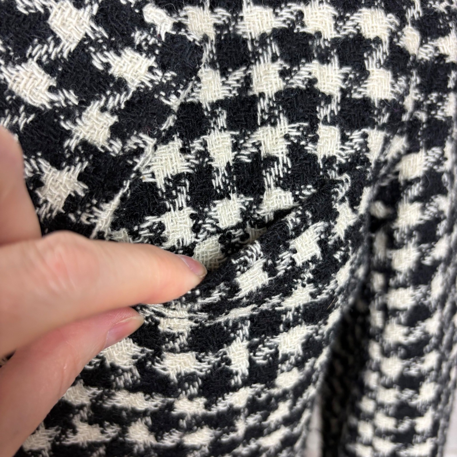 Lizwear Petite Vintage Houndstooth Blazer Size 4P Black White Academia Classic