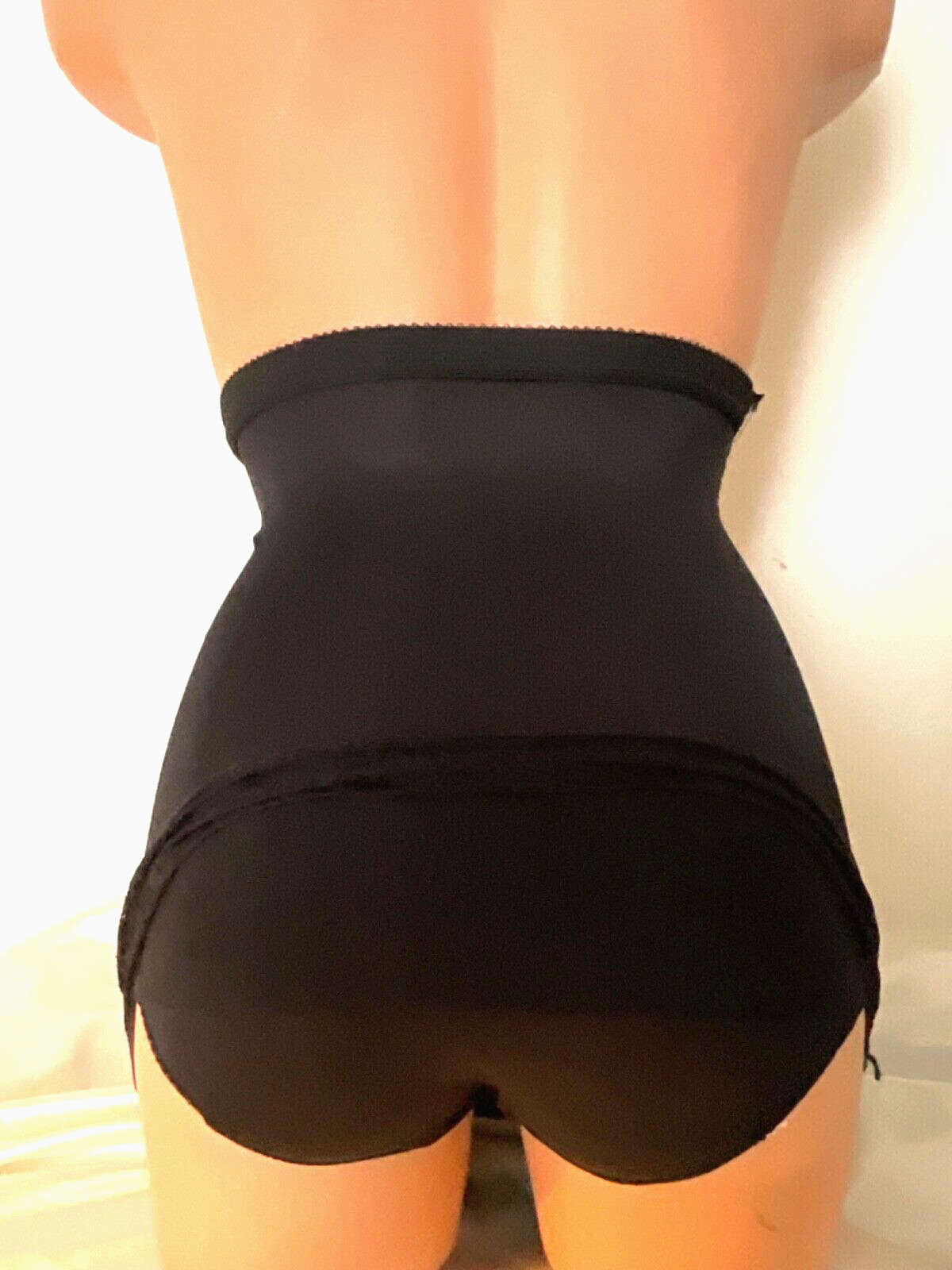 Vintage Half Slip Girdle Panty Shape Wear 20”30” Waist Size Small