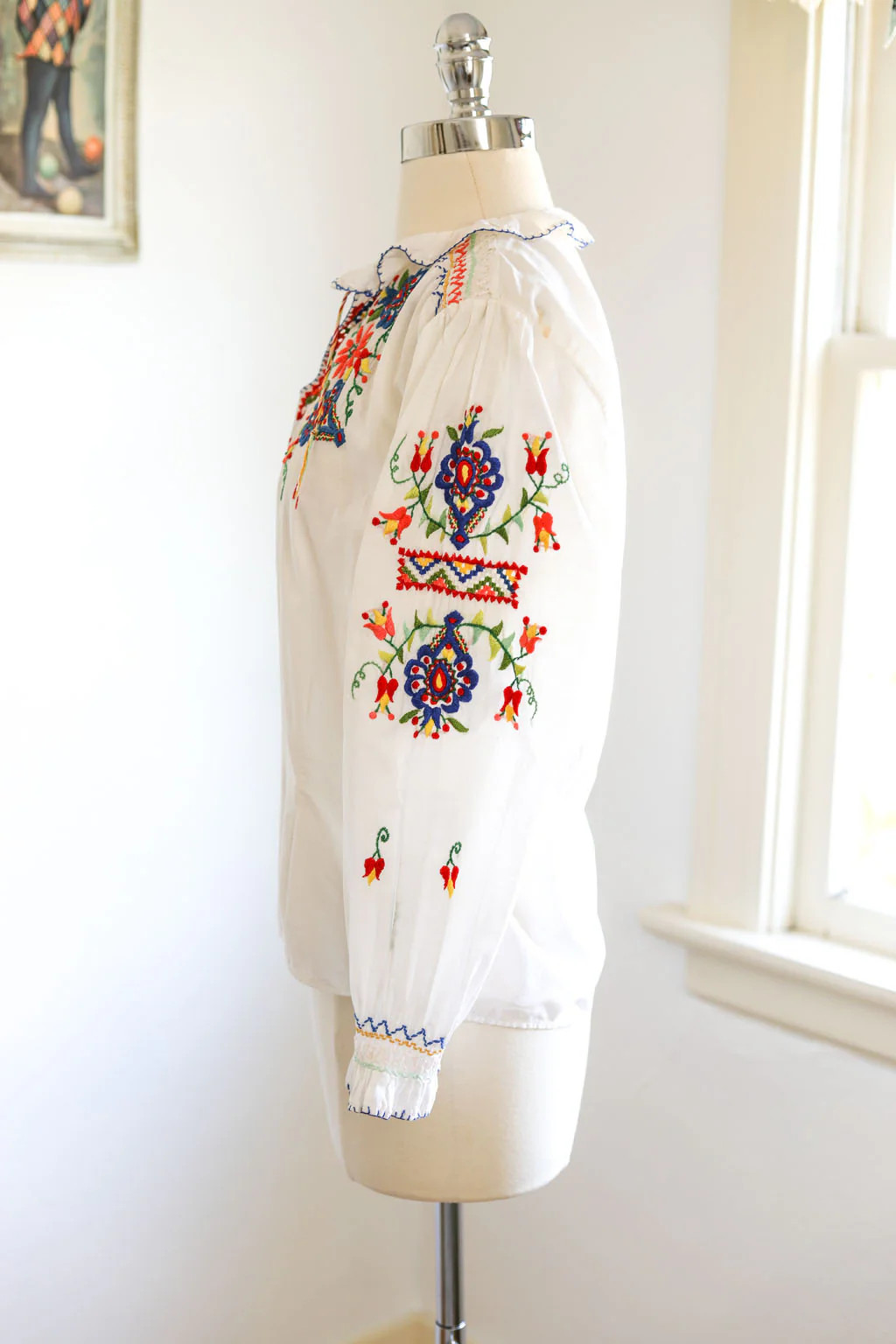 Vintage 1940s – 1950s Hungarian Folk Embroidered Folkloric Blouse XS S M