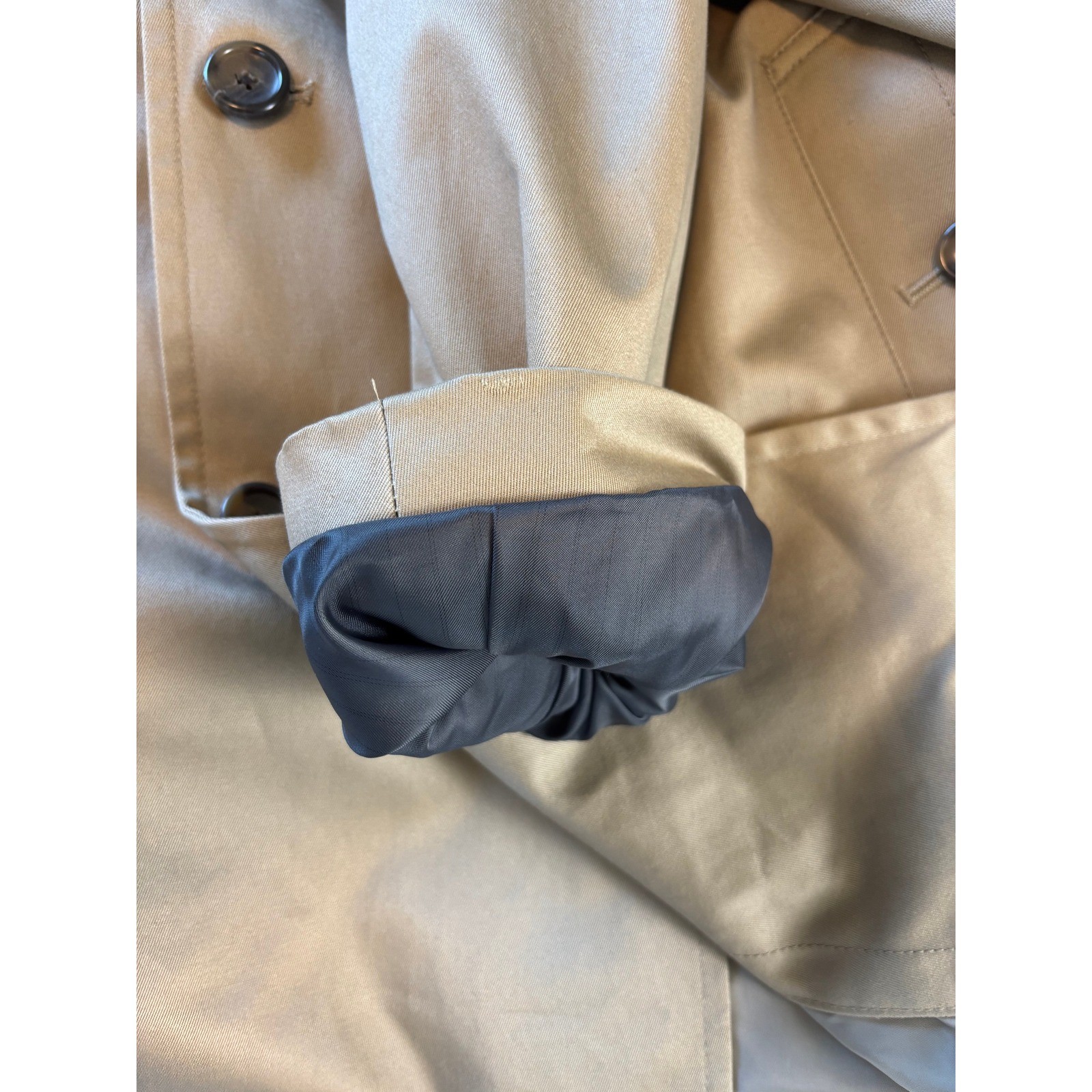 Banana Republic Trench Coat Tan Khaki Double Breasted Belted Classic Preppy Chic