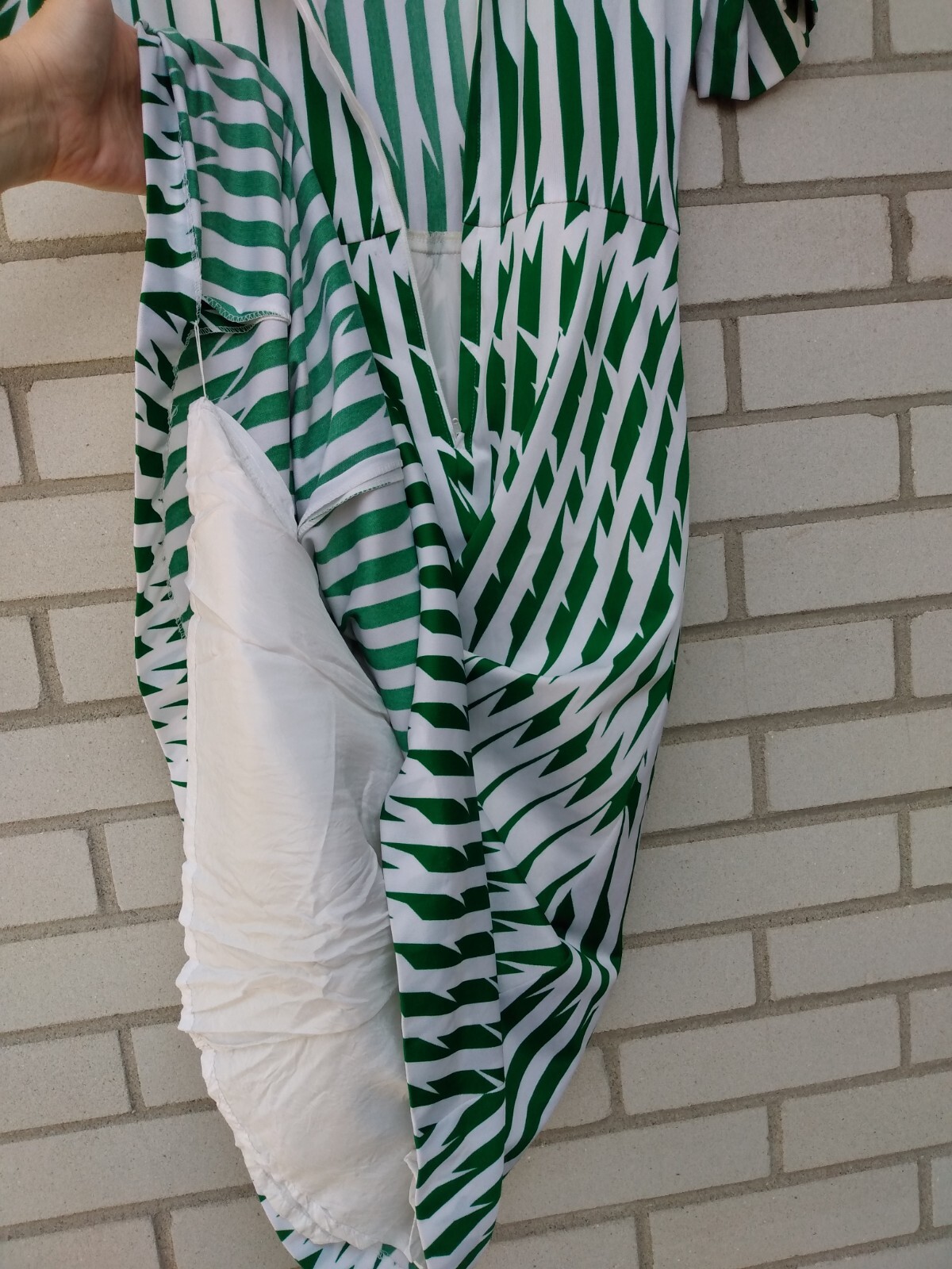 Vintage Dress Green White Vertical Geometric Stripes 32″B 27″W Retro 60s 70s