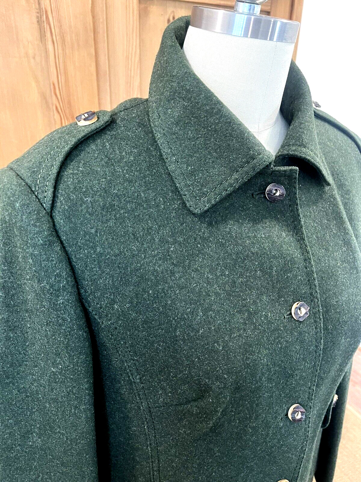 VTG Tofana Sport German Wool Bavarian Skirt-Suit, Wood Buttons Forest Green S/42