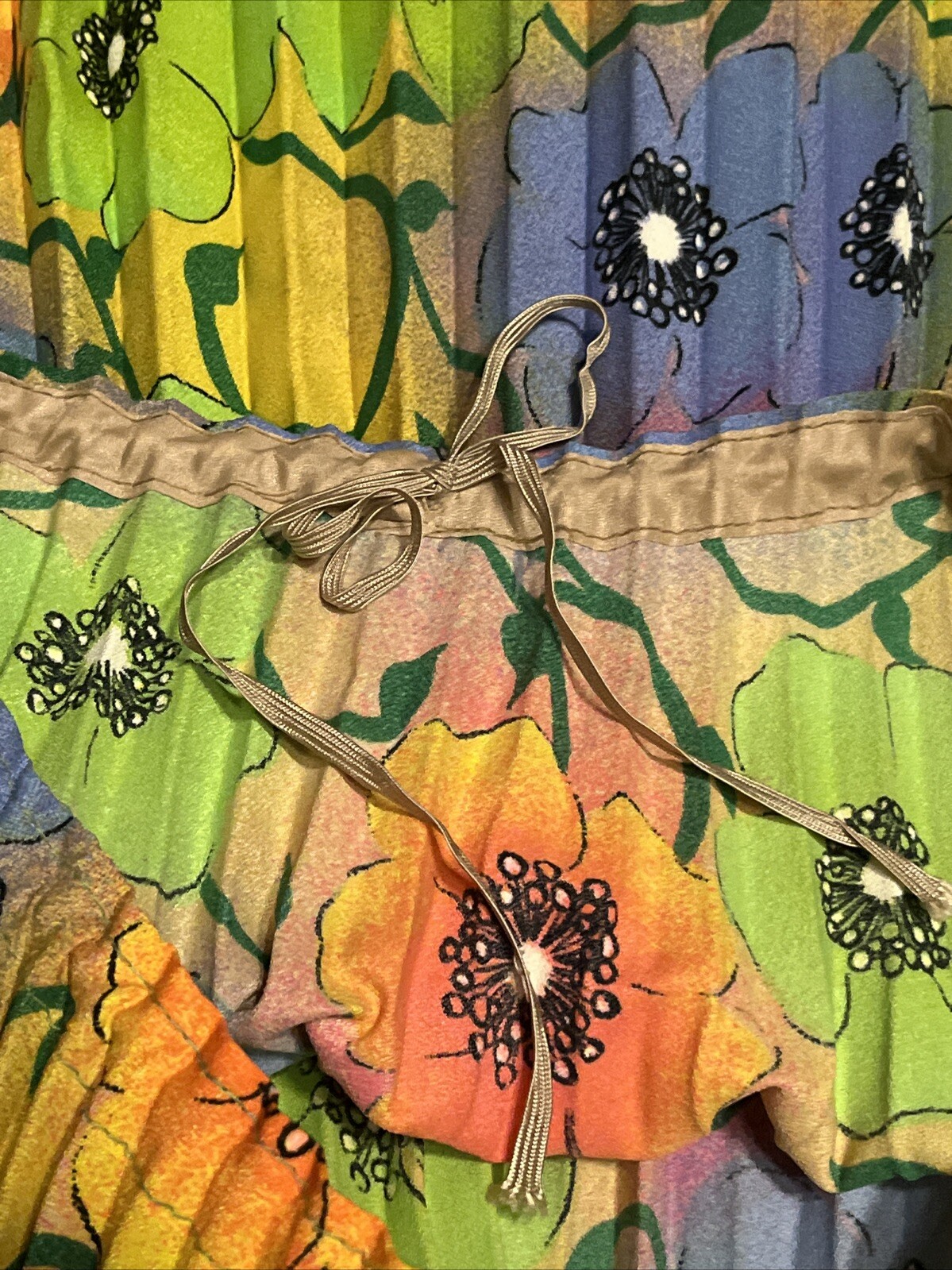 Vintage 70’s Greencastle Accordion Pleated Green Orange Floral Blouse Tropical