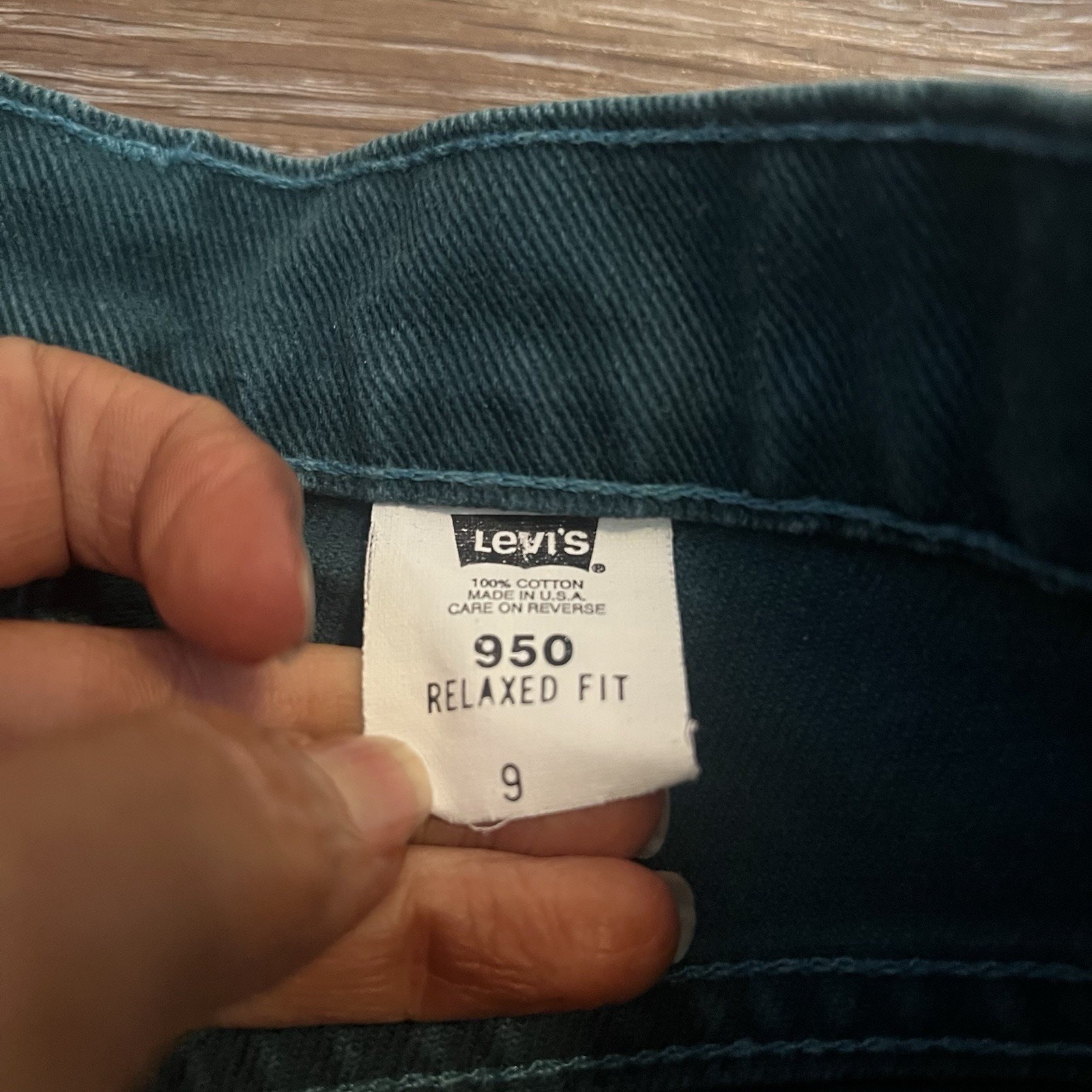 Vintage 90s Levi’s 9 Green Denim Shorts 950 Relaxed Fit Longer Length READ DESC