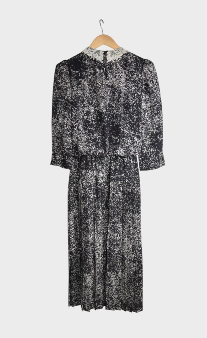 Vintage JT Dress Womens 8 Black Gothic Lace Collar Maxi Long Sleeve Made in USA