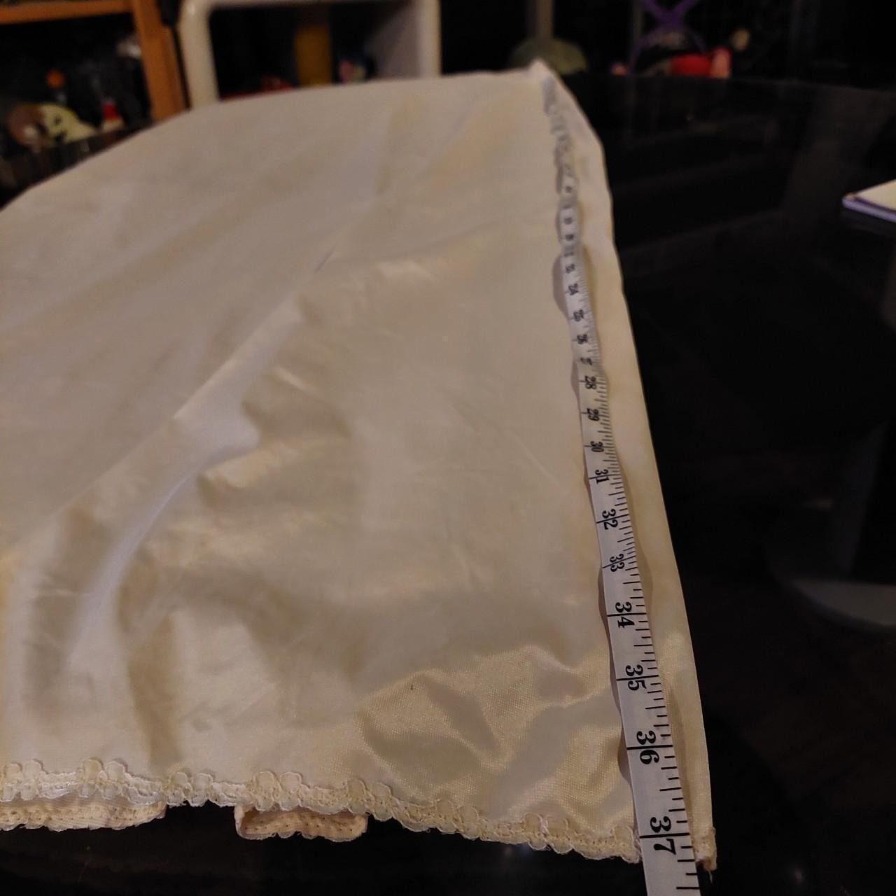 Vintage Olga 1970s Ivory Floor Length Slip Rosette Lace Trim Slit Size 32