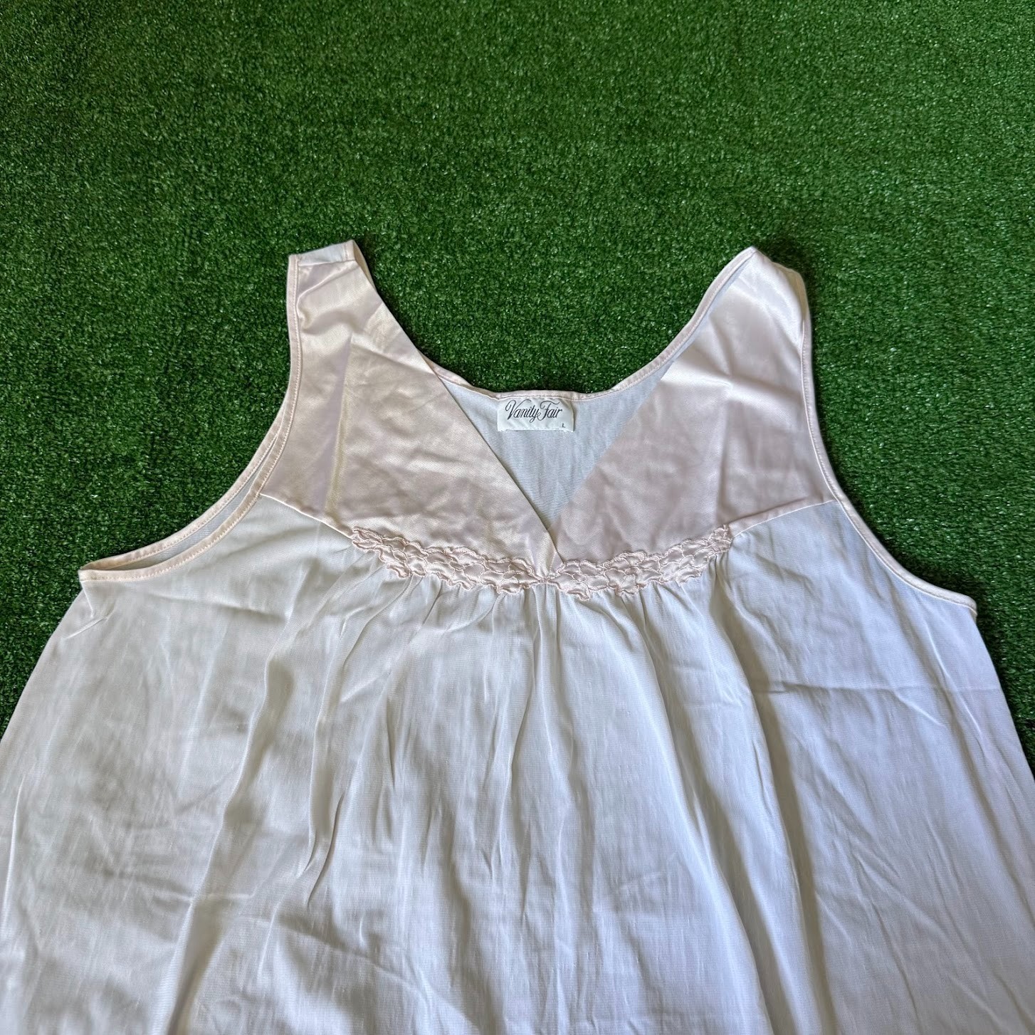 Vintage Vanity Fair Pink Satin Nightgown Flower Detail Long Sleep Dress Size L