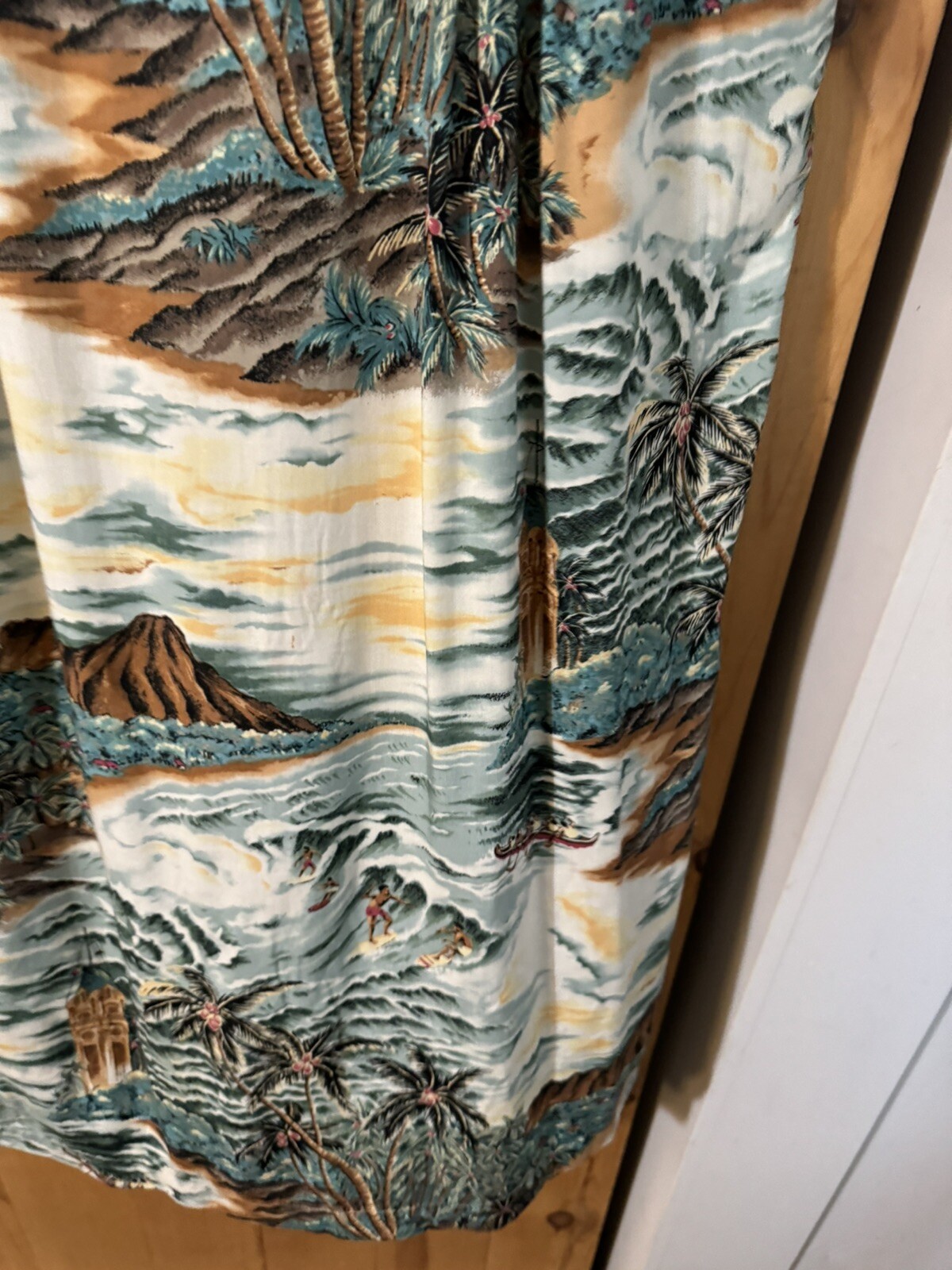 Womens Pineapple Juice Hawaiian MuumuuMidi (2 Flaws) SMALL BUST 18 Across