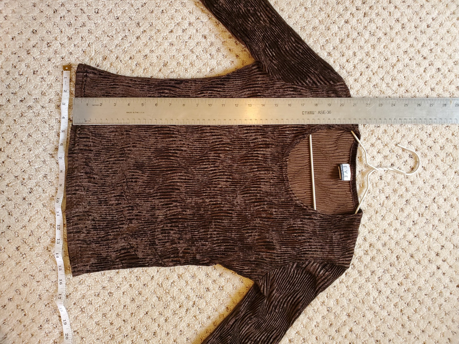 Vintage 90’s E.Y.E Essential Yarn Elements Brown Velvet Like Small Top Blouse