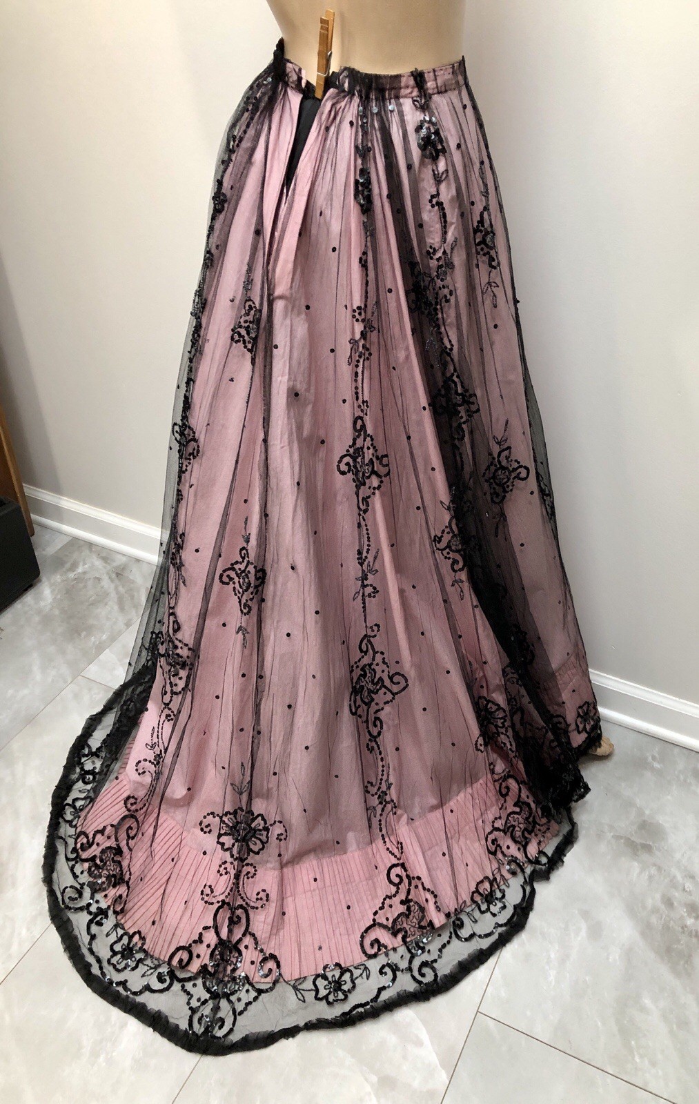 ANTIQUE VICTORIAN Early 1900s GIBSON GIRL PINK+Black JET SEQUIN BEADED 3Pc GOWN