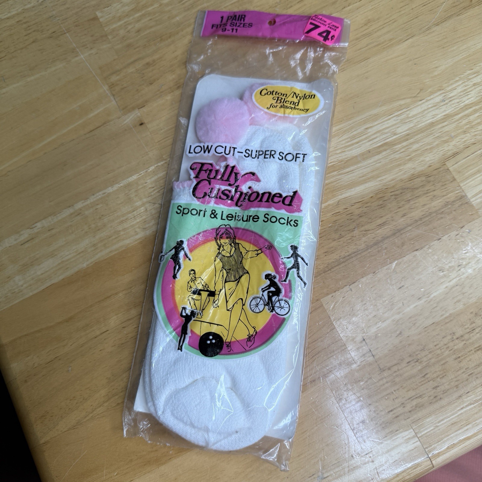 VTG Pom Pom Ankle Socks With Pink Pom Poms 9-11 NIP NOS Golf Tennis Read
