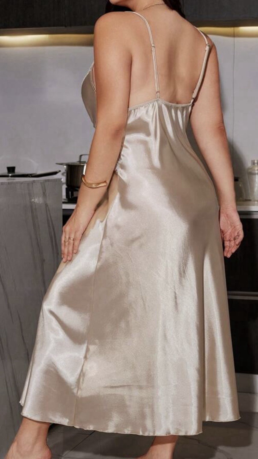 Champagne Satin w Lace Detail Exquisite Silky Long Nightdress Nightgown NEW 5XL