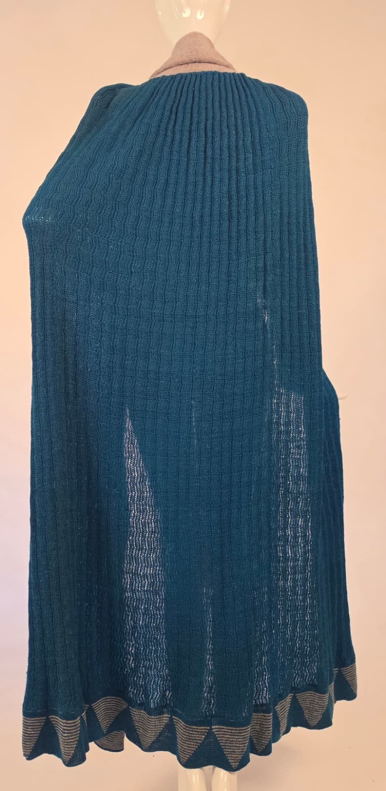 ART DECO 1920’S BLUE LONG KNIT CAPE W ATTACHED MOHAIR LONG SCARF COLLAR