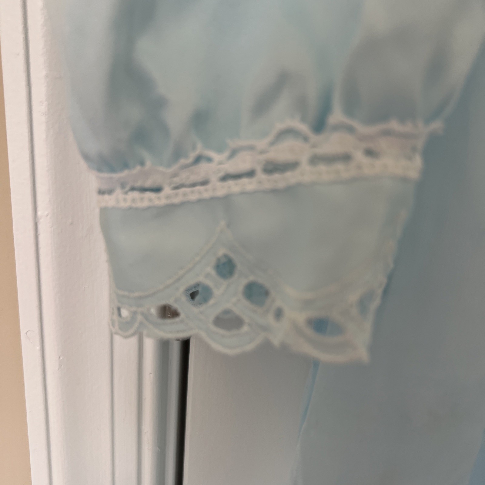 NWT Vintage Bert Yelin for IRIS Satin Blue Lace Trim Nightgown Large