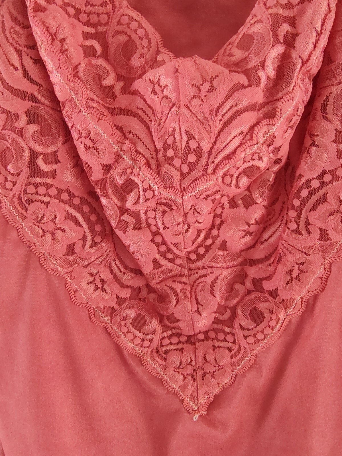 vintage vanity fair nylon camisole # 17-752 sz 34/40 dyed deep coral EUC