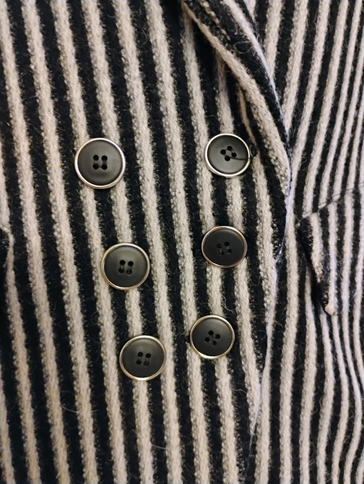 VTG 1980’s South Korean „Jayeonhee” Black & White Striped Wool Skirt Suit