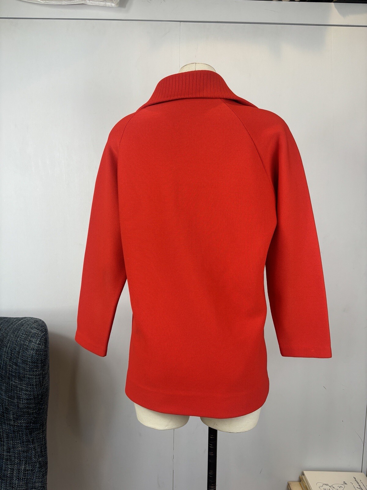 Vintage 1970’s Knit Collared Buttoned Knit Sweater Pristine Tomato Red Size M