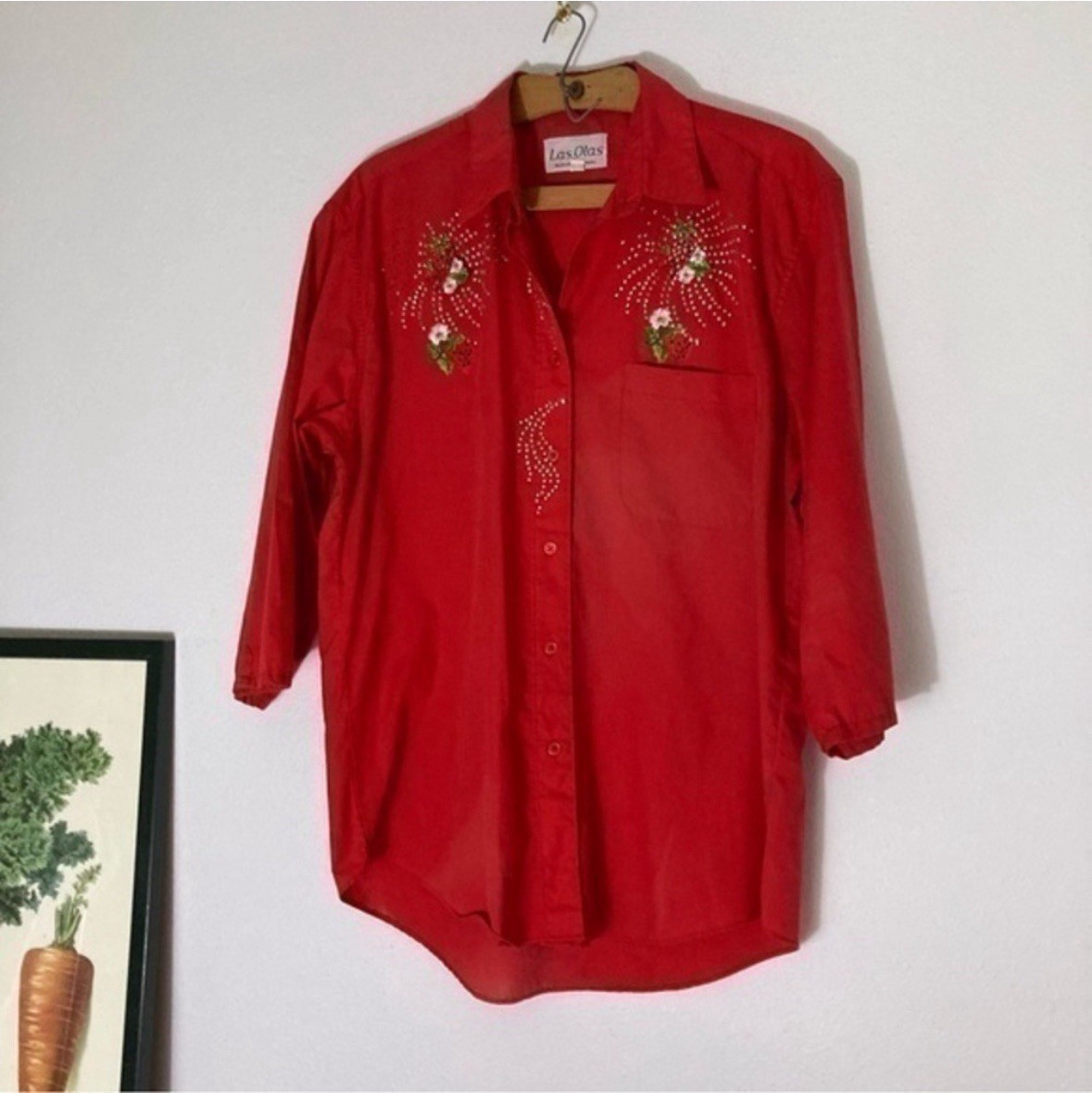 Vintage Las Olas red strawberry rhinestone appliqué button up shirt size Medium