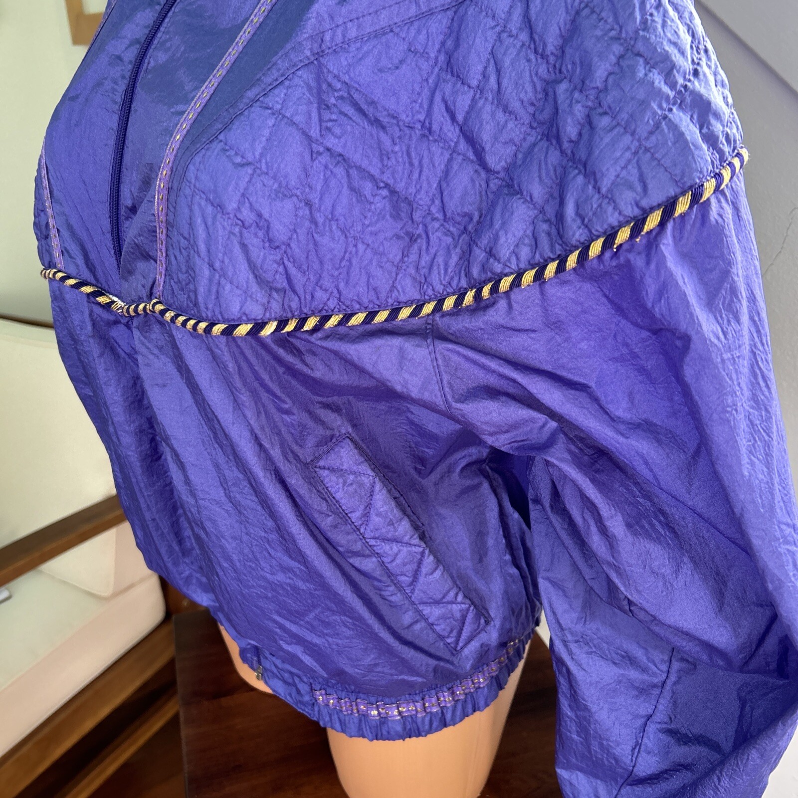 VTG 80s Windbreaker Tracksuit Jacket – Just For Petites Small-Purple Gold Quilt
