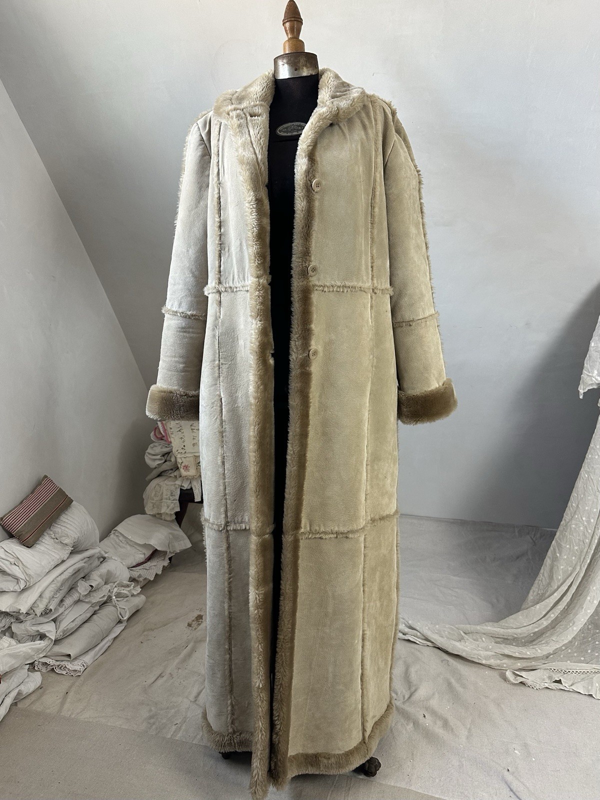 Vintage 70s style Hippie Faux Sheepskin Genuine Leather Long Coat Women’s Large
