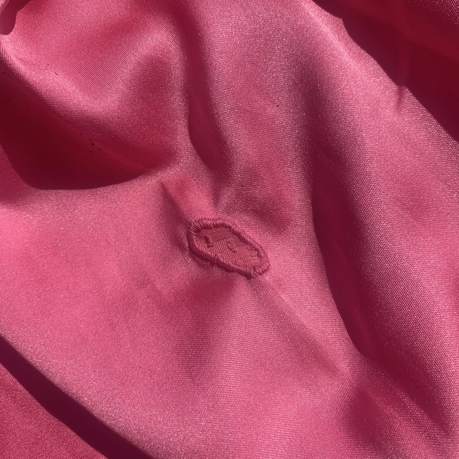 Vintage 70s The Custom Shop Eraser Pink 100% polyester pleated button front top