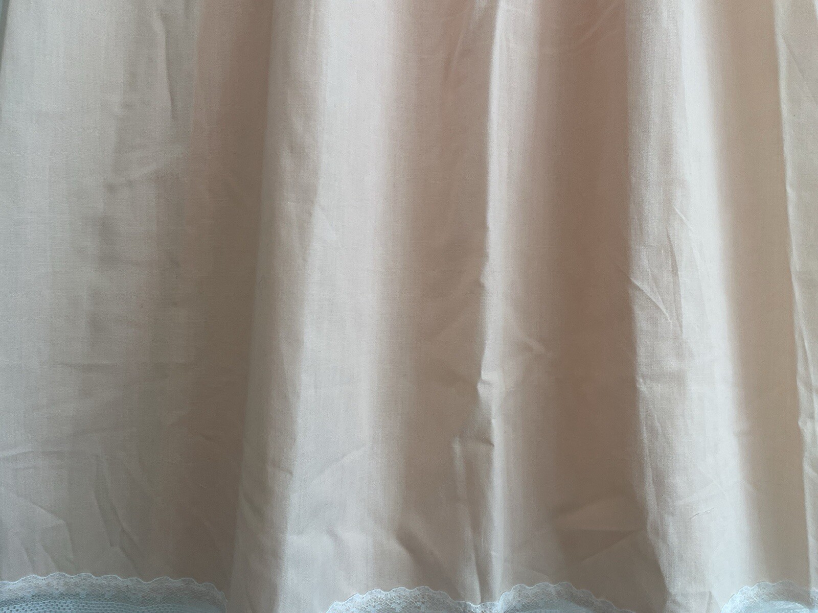 Vintage VASSARETTE Pink 26” Slip With Lace Size Small 65% Polyester 35% Cotton