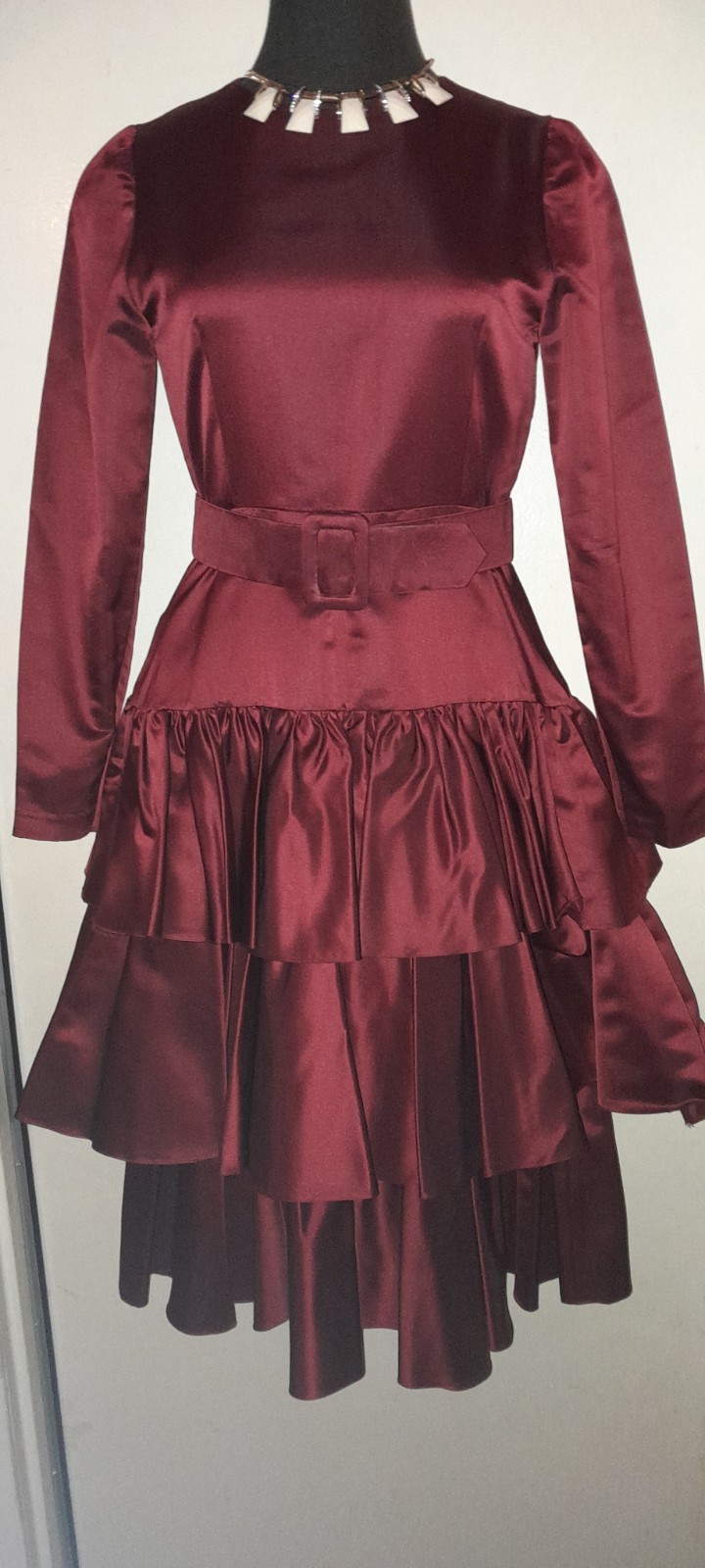 Vtg 70s 80s Designer WILLIAM PEARSON Burgundy Satin Silk Ruffle Tier Party Dress