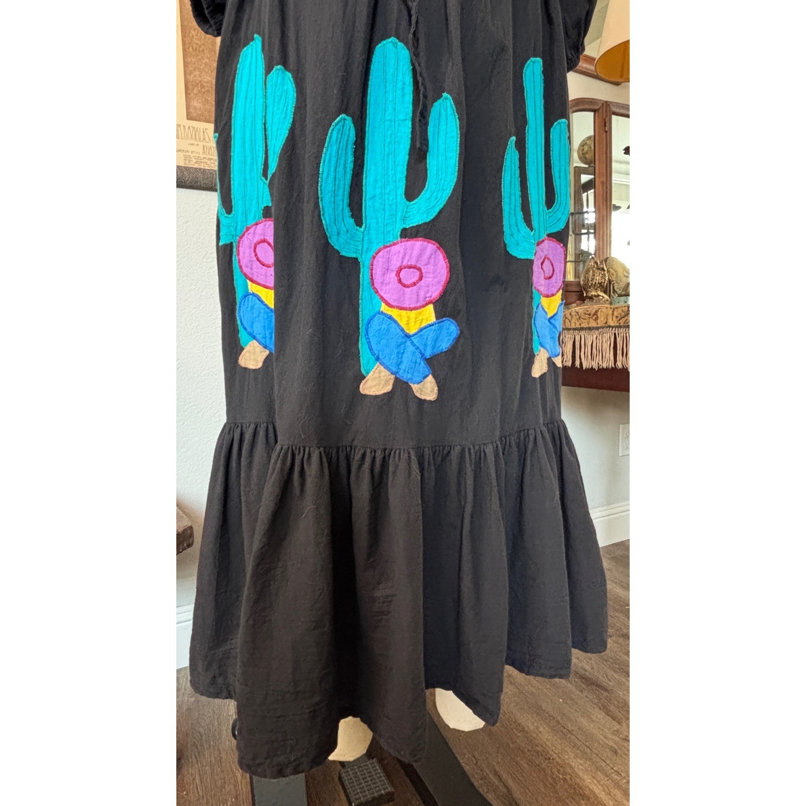 Vintage 70s 80s Alfredo’s Wife Dress Black Embroidered Cactus sombrero novelty